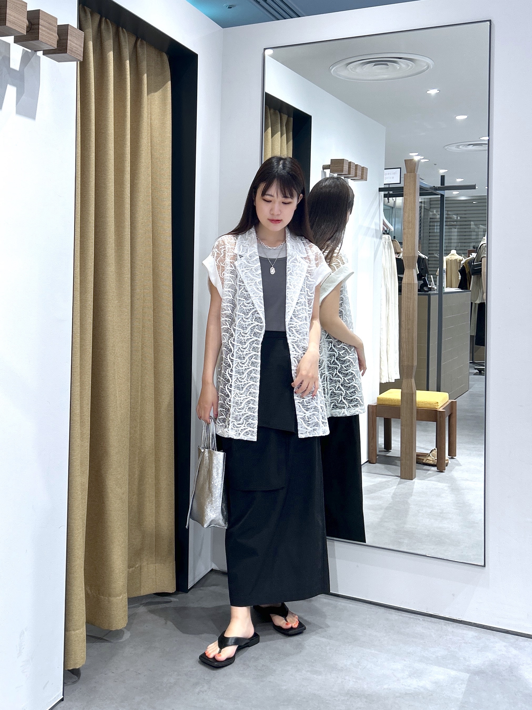 Renoさんの「INDIVI｜シャーリングレイヤータンク」を使ったコーディネート