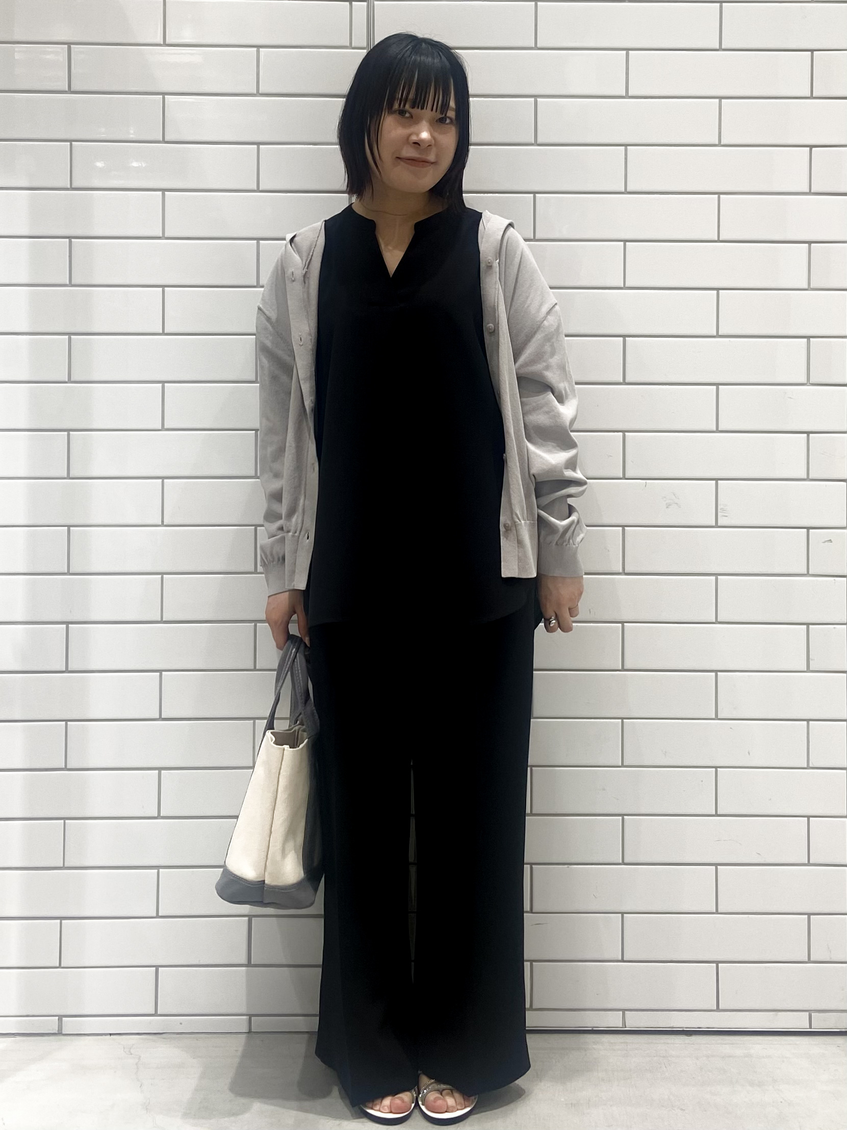 kimiさんの「OPAQUE.CLIP｜【UVケア／遮熱性】フーディニットカーディガン《洗濯機OK／抗ピル》」を使ったコーディネート