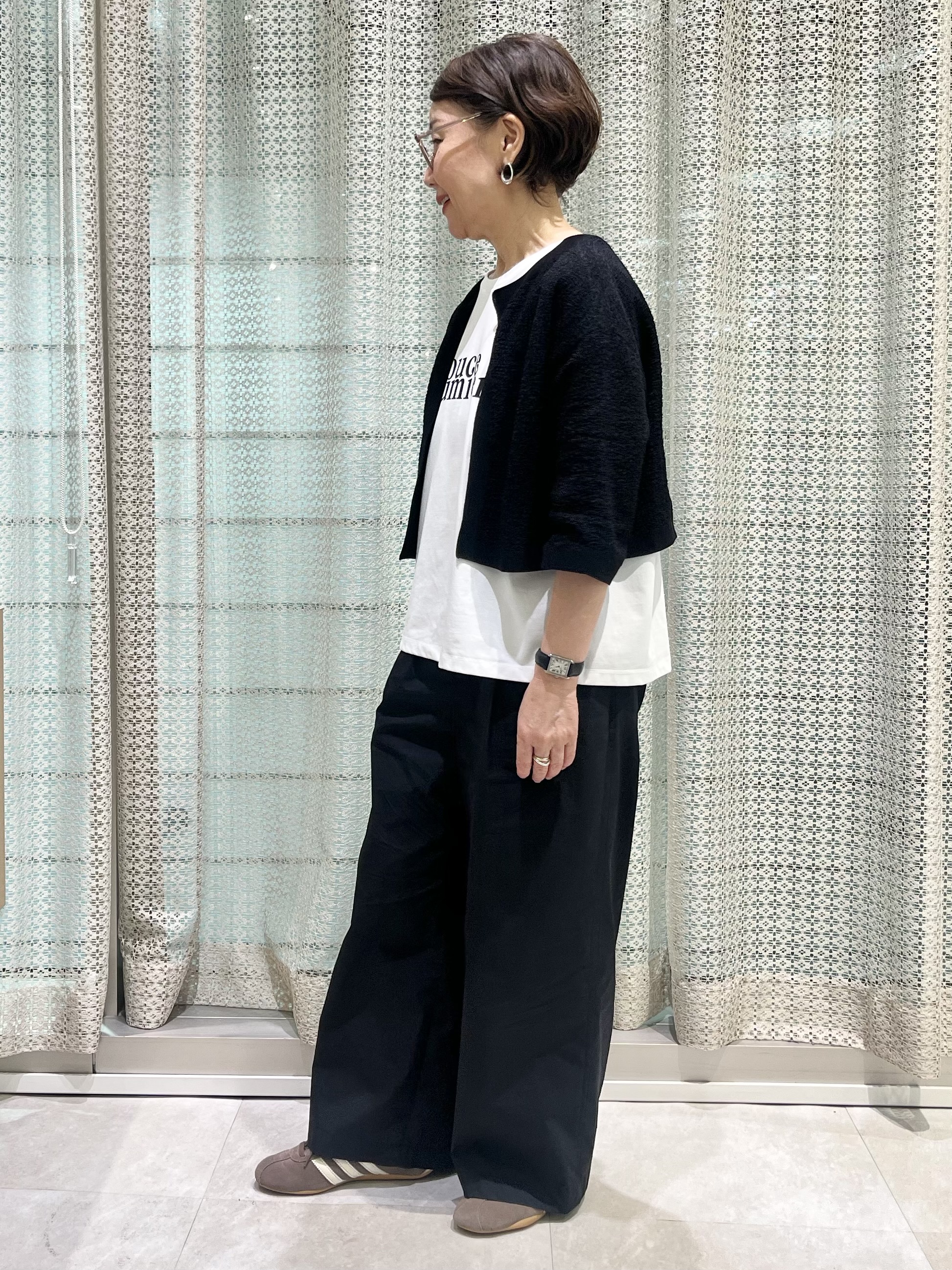 ymさんの「UNTITLED｜◆【ストレッチ性/洗える】短丈ニットカーディガン」を使ったコーディネート