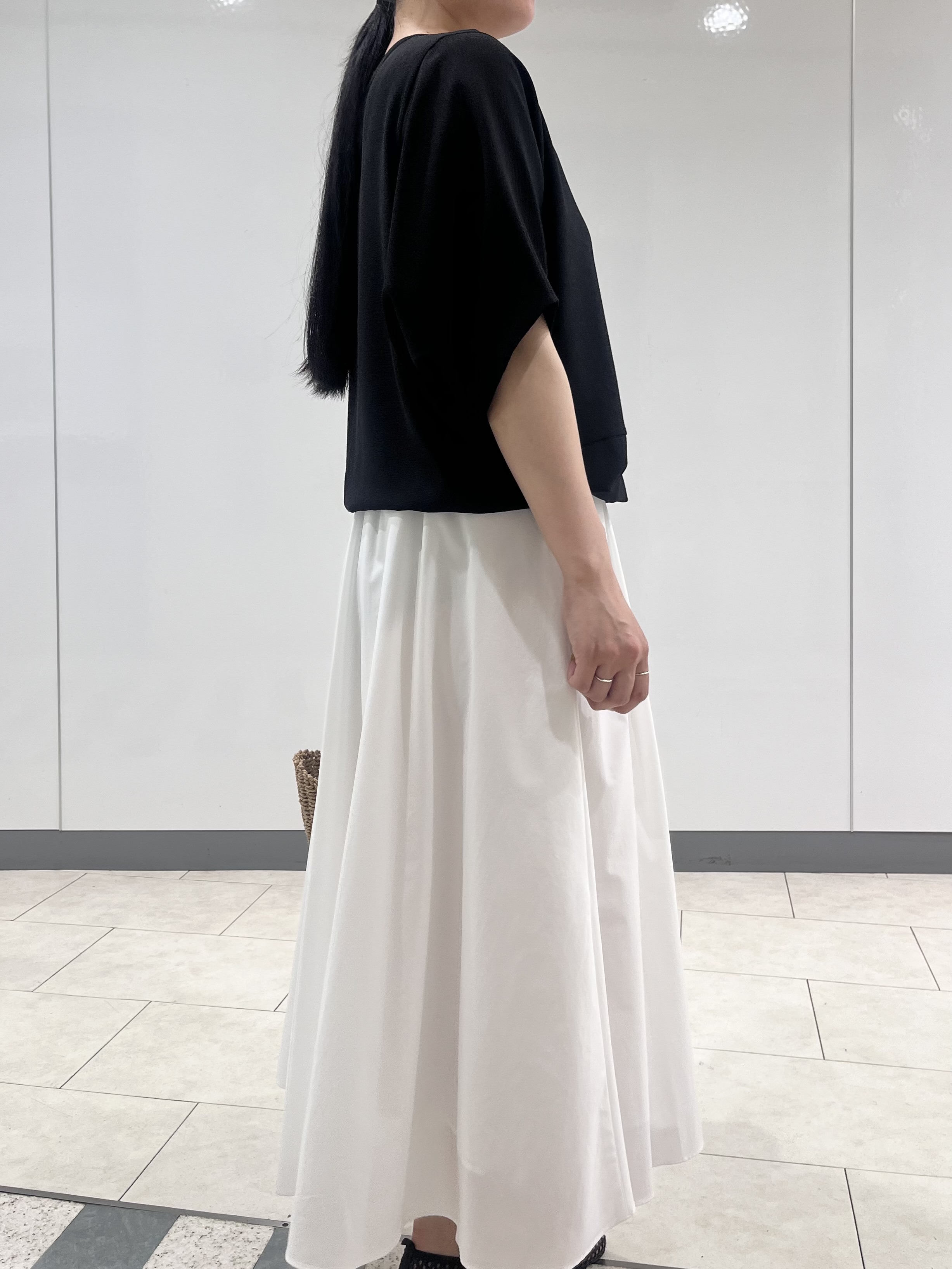 hasuさんの「INDIVI｜【洗える／2WAY／裾ドロスト付き】 ドルマンスリーブチュニックトップス」を使ったコーディネート