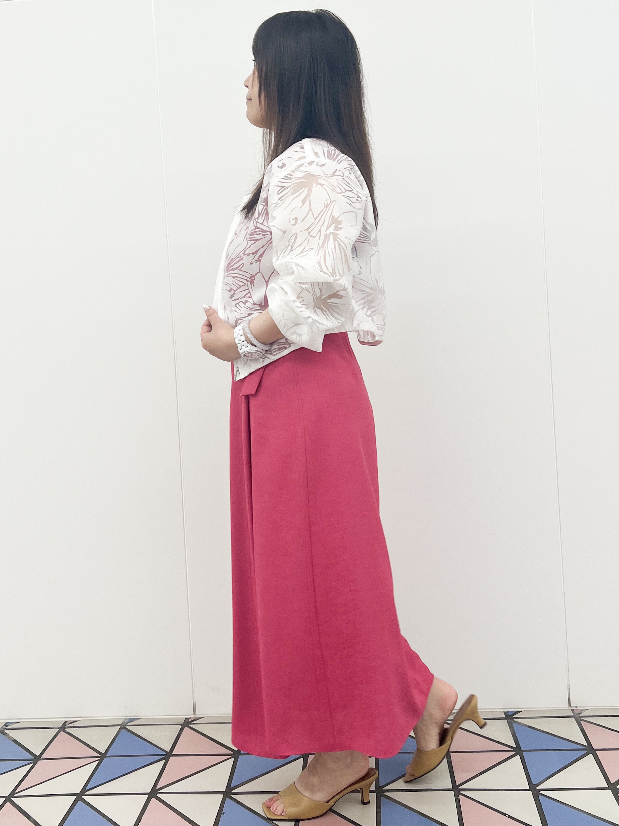 Kiyoさんの「COUP DE CHANCE｜【手洗い可／日本製】オパール花柄ブルゾン」を使ったコーディネート