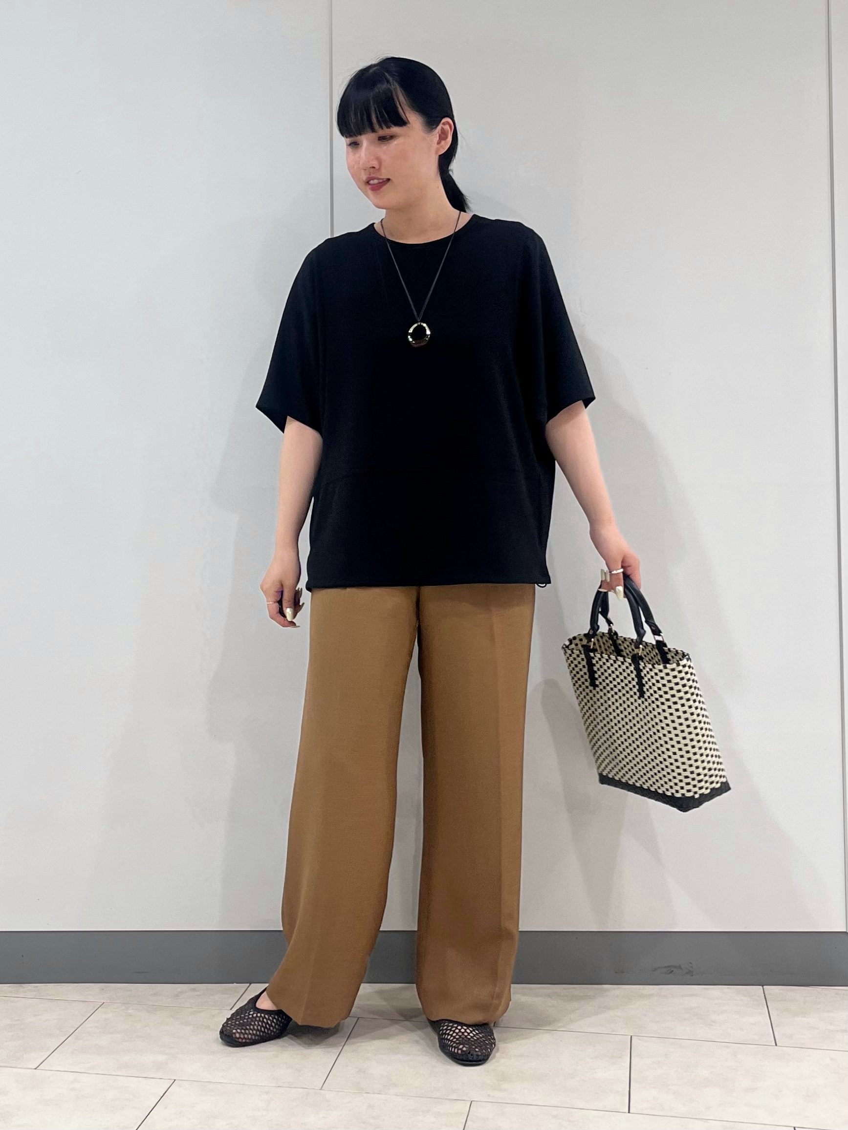 hasuさんの「INDIVI｜【洗える／2WAY／裾ドロスト付き】 ドルマンスリーブチュニックトップス」を使ったコーディネート