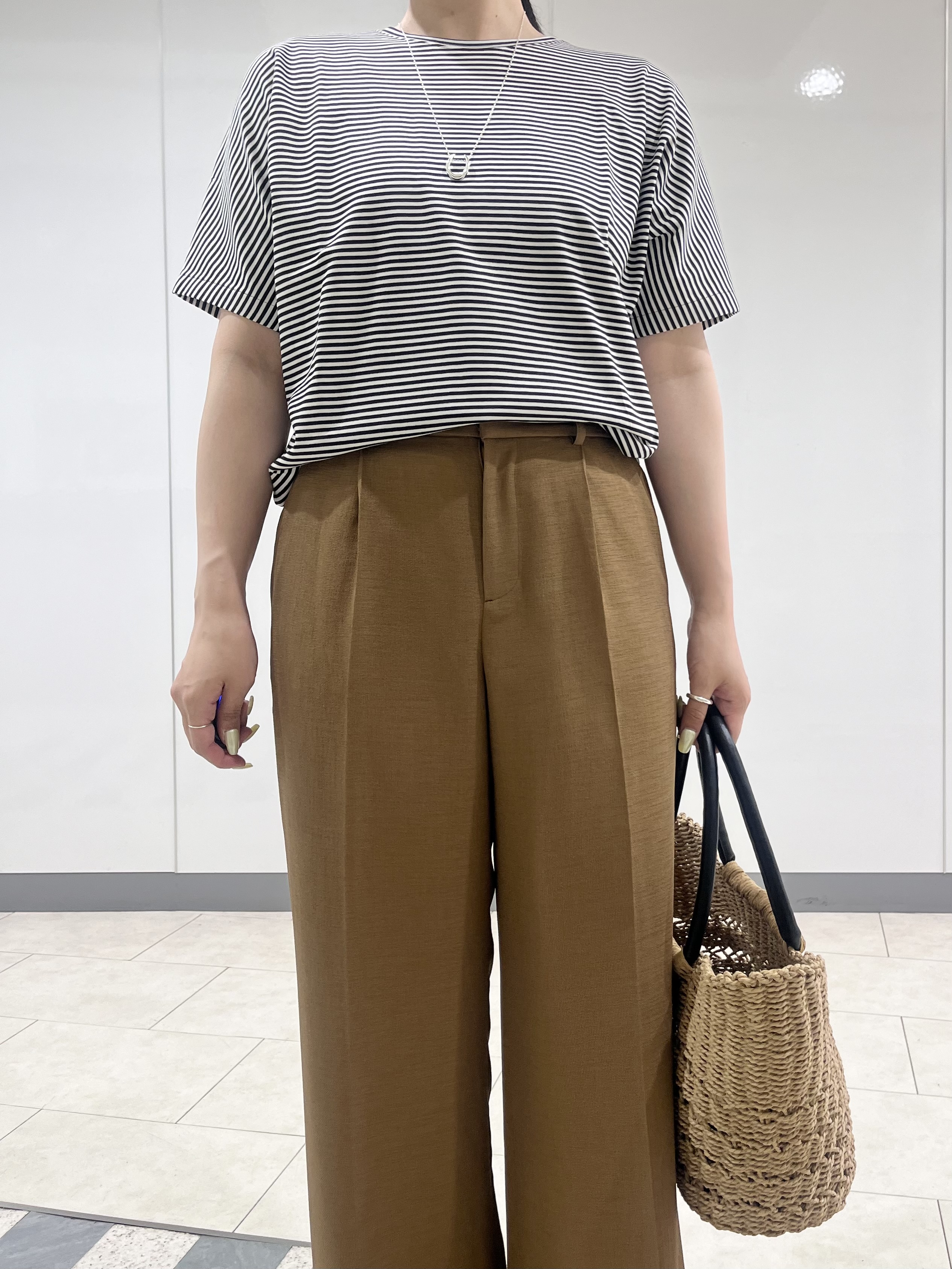 hasuさんの「INDIVI｜【接触冷感／透湿／着る日傘】颯爽ジレジャケット」を使ったコーディネート