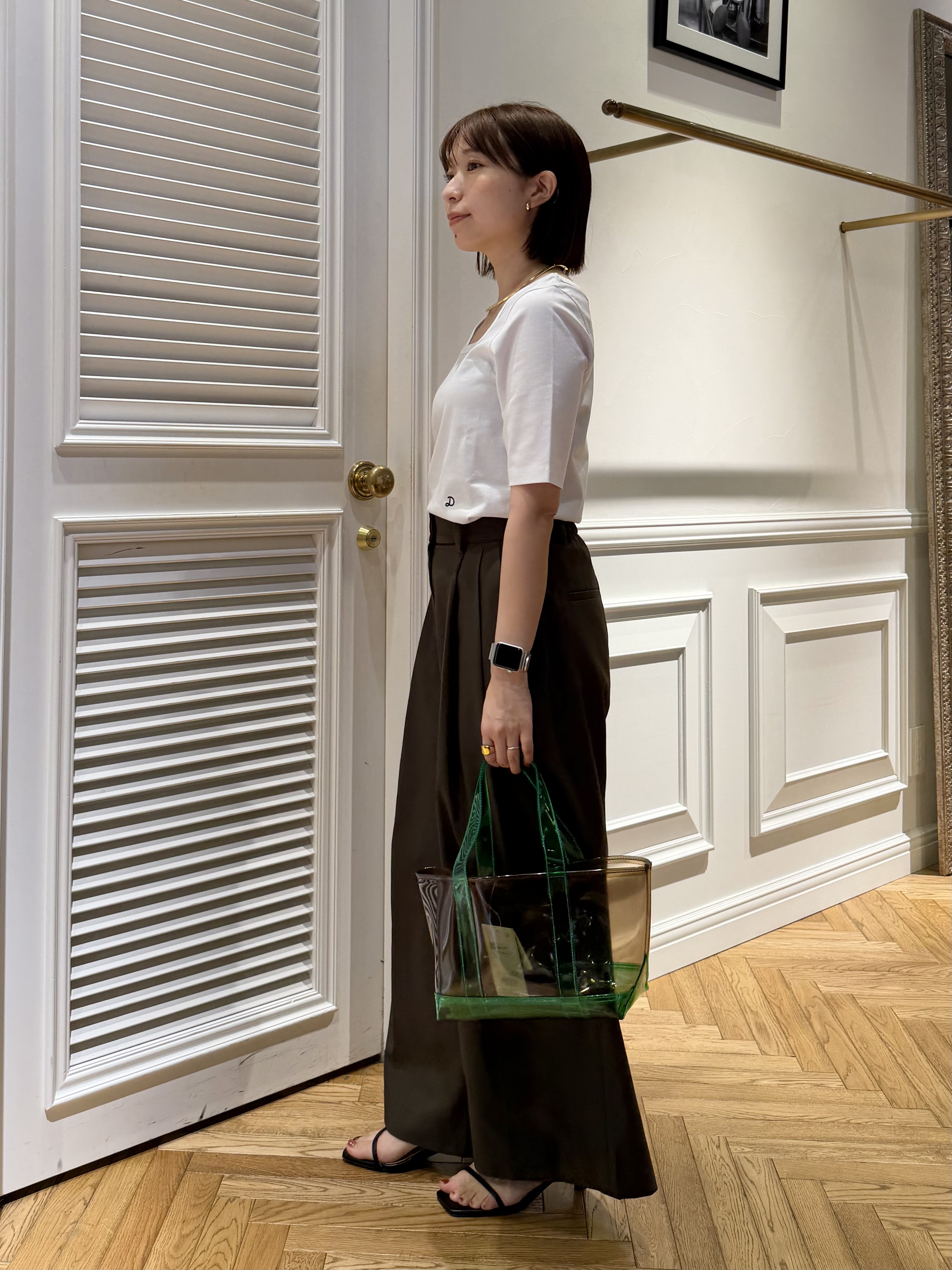 つじ まこさんの「DRESSTERIOR｜【接触冷感/UVカット/抗菌防臭/しわ防止】クールデオドラント スクエアネックプルオーバー」を使ったコーディネート