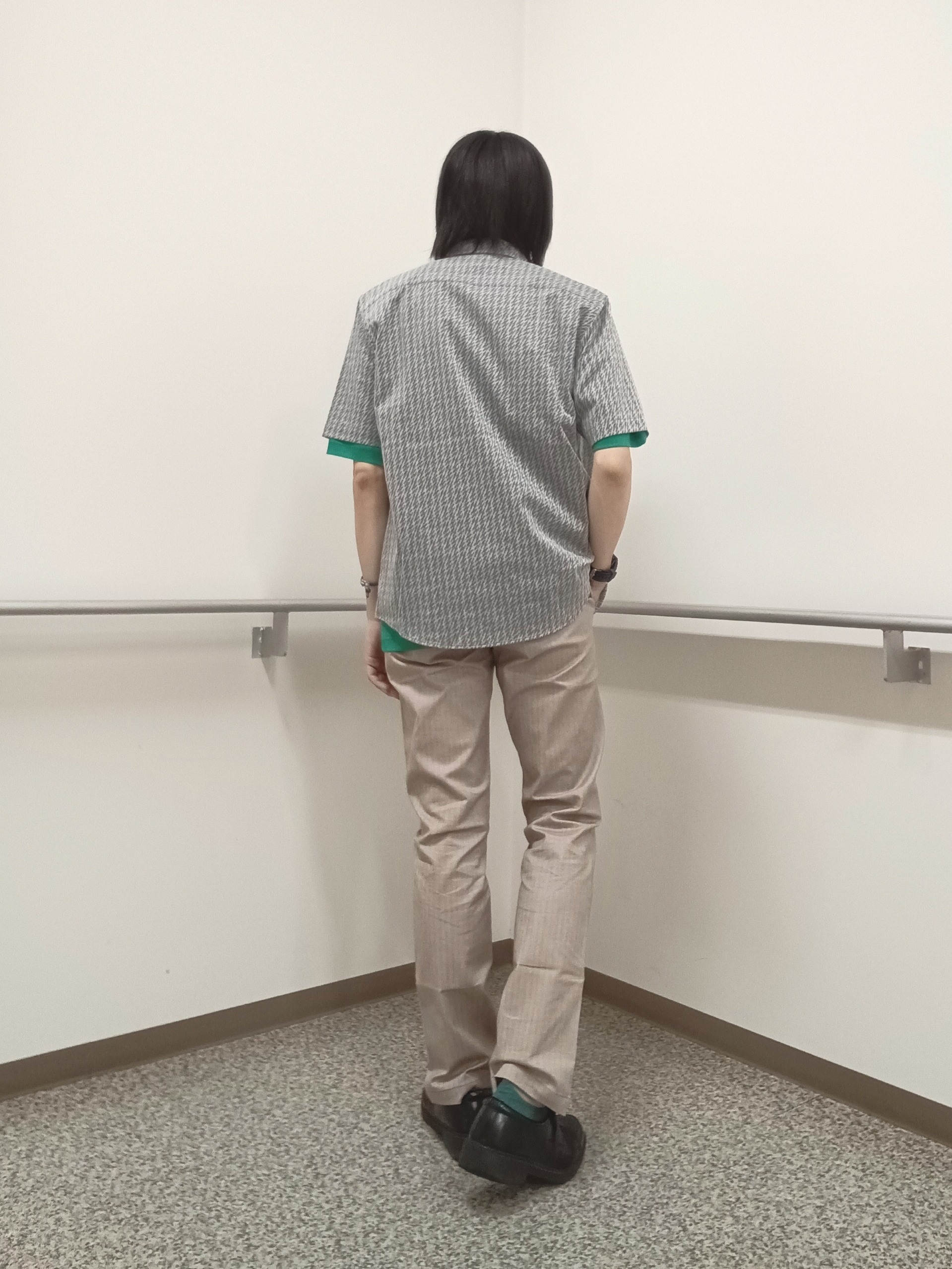 moritaさんの「TAKEO KIKUCHI｜播州織り 千鳥 半袖シャツ」を使ったコーディネート