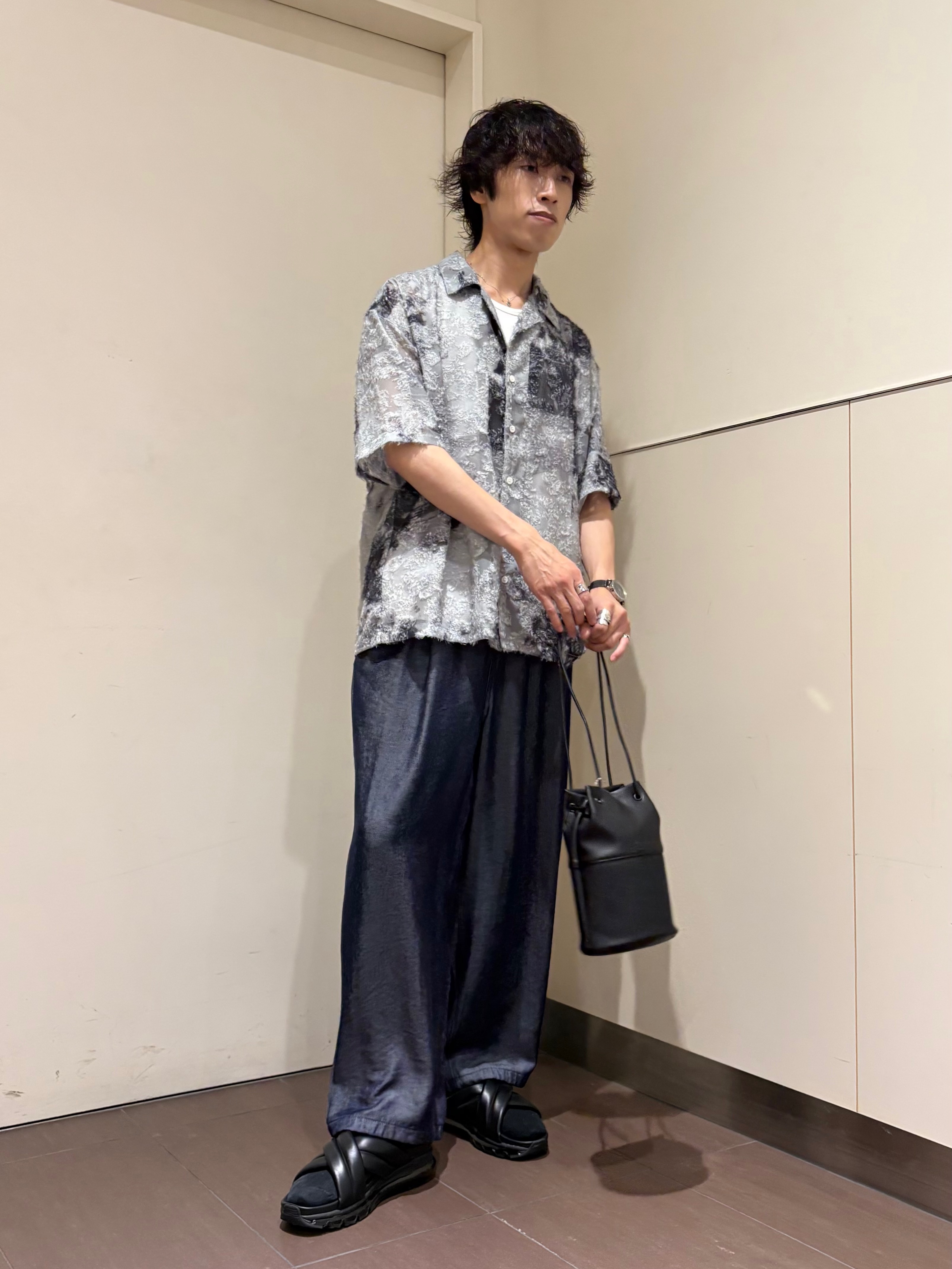 ナノシーさんの「tk.TAKEO KIKUCHI｜【26SSトレンドデザイン】フリンジシアープリントシャツ/透け感/シアー/フリンジ/26SSイチオシ」を使ったコーディネート