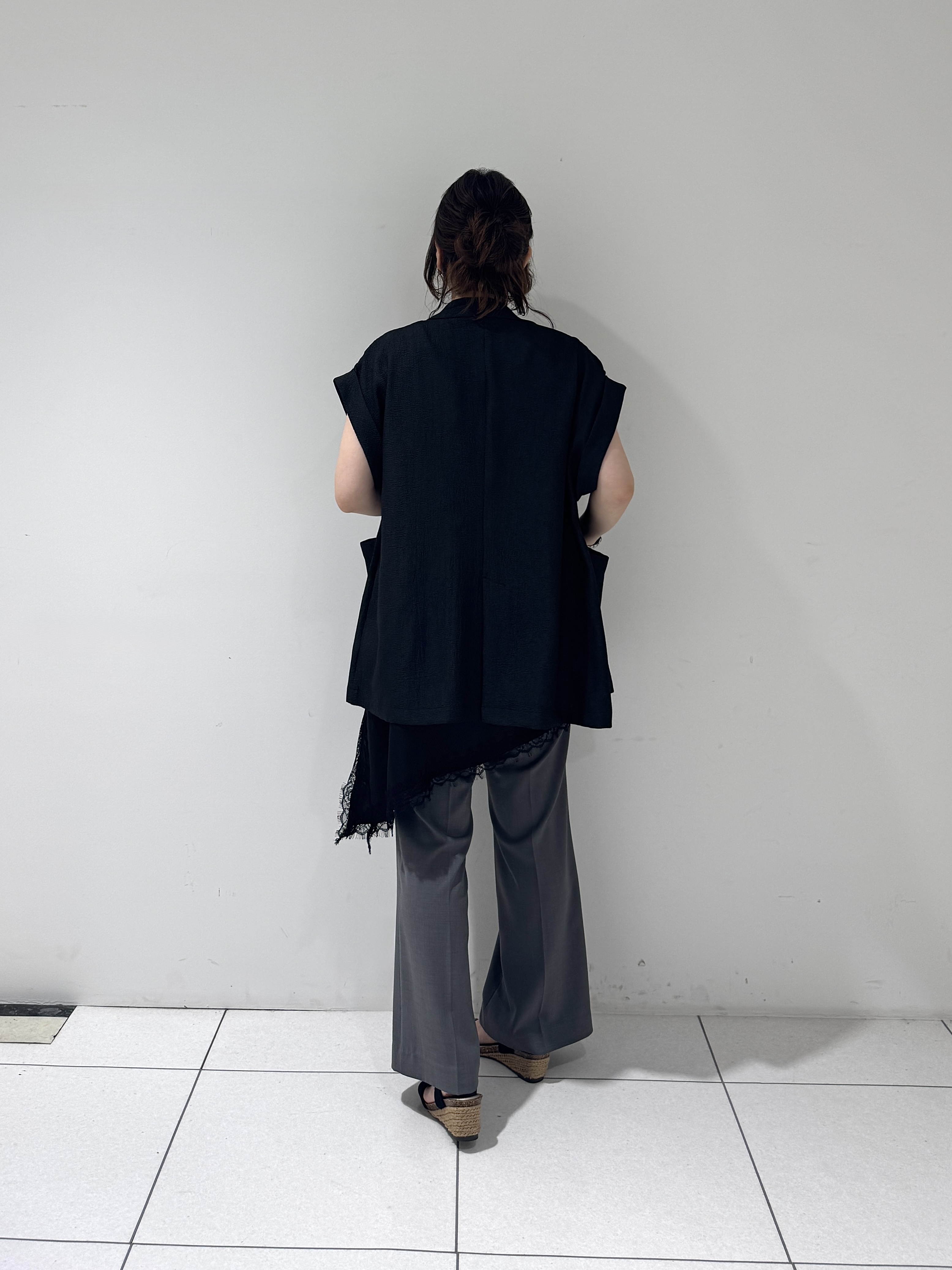 そんさんの「INDIVI｜ワッシャーシアー半袖ダブルジャケット」を使ったコーディネート