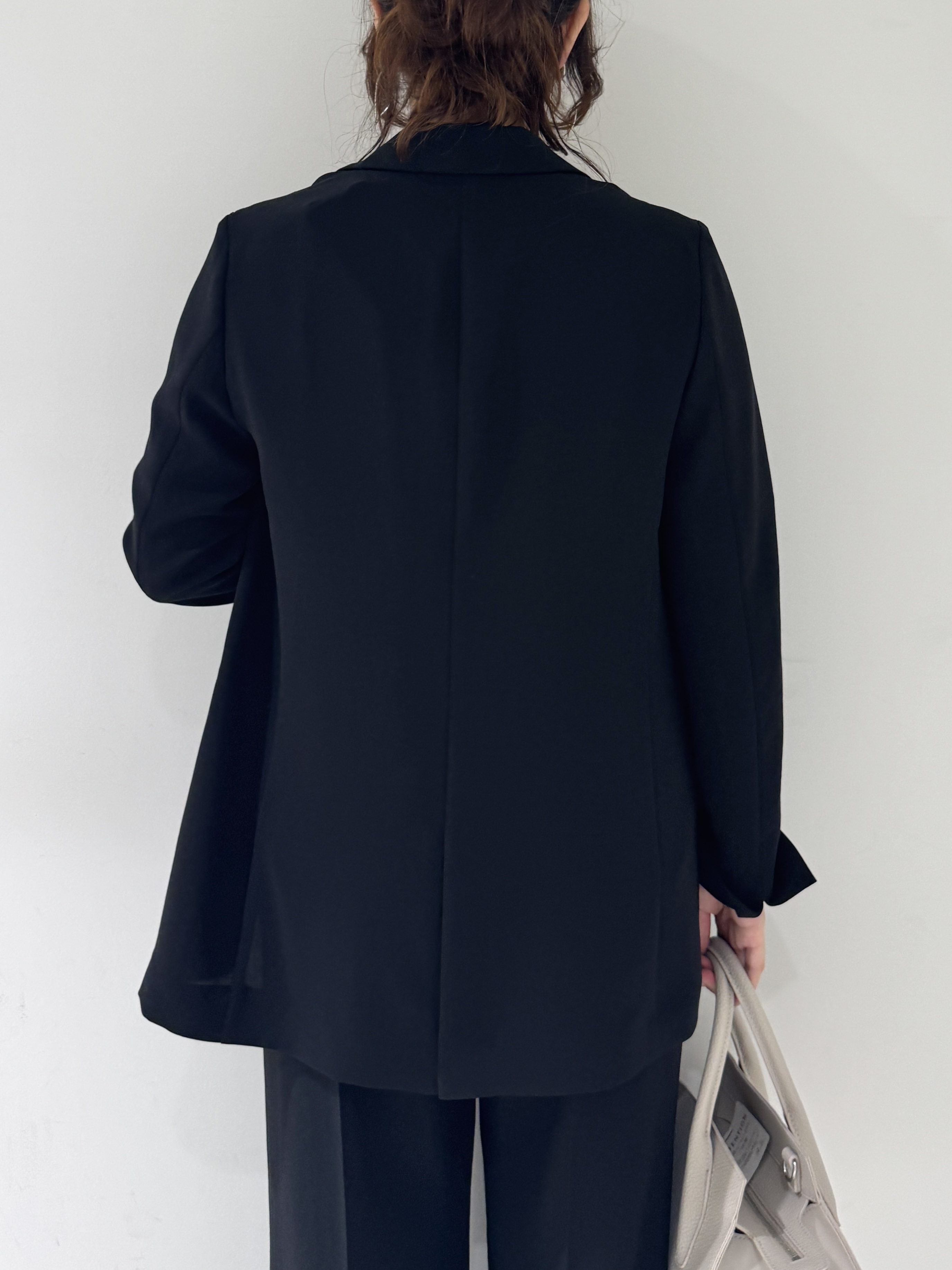 そんさんの「INDIVI｜【洗える／多機能／SETUP可】着る日傘ダブルジャケット」を使ったコーディネート