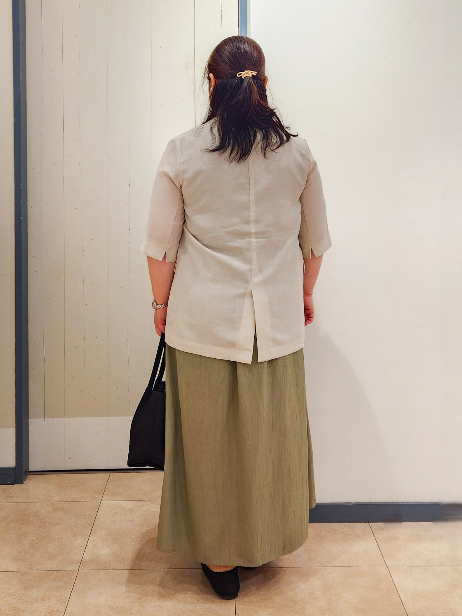 minoriさんの「grove｜【洗濯機OK/ひんやり】軽く羽織れるハーフスリーブジャケット」を使ったコーディネート