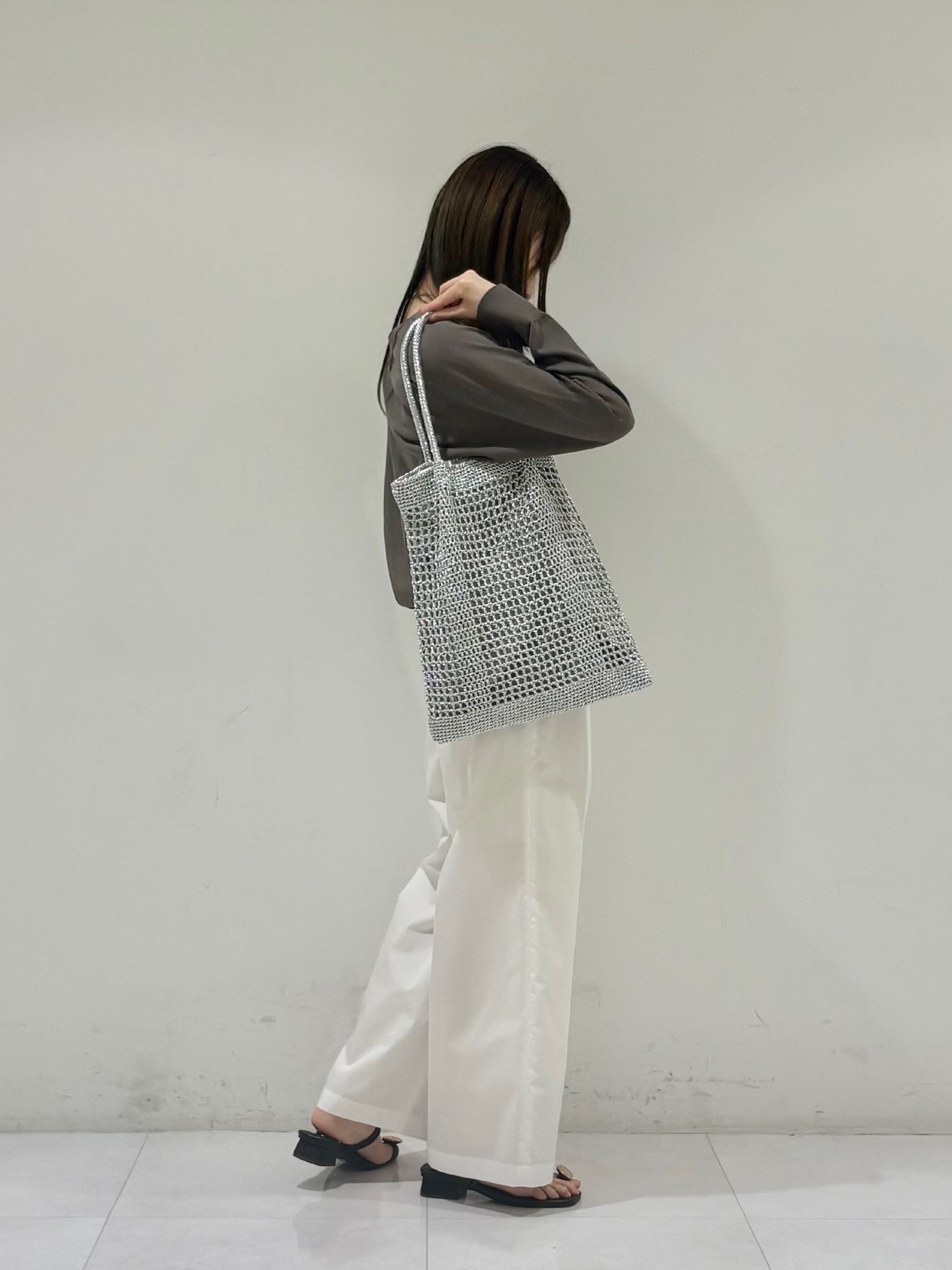 kyokaさんの「UNTITLED｜【アンサンブル可/日除け・冷房対策】シアーレーヨンZIPカーディガン」を使ったコーディネート