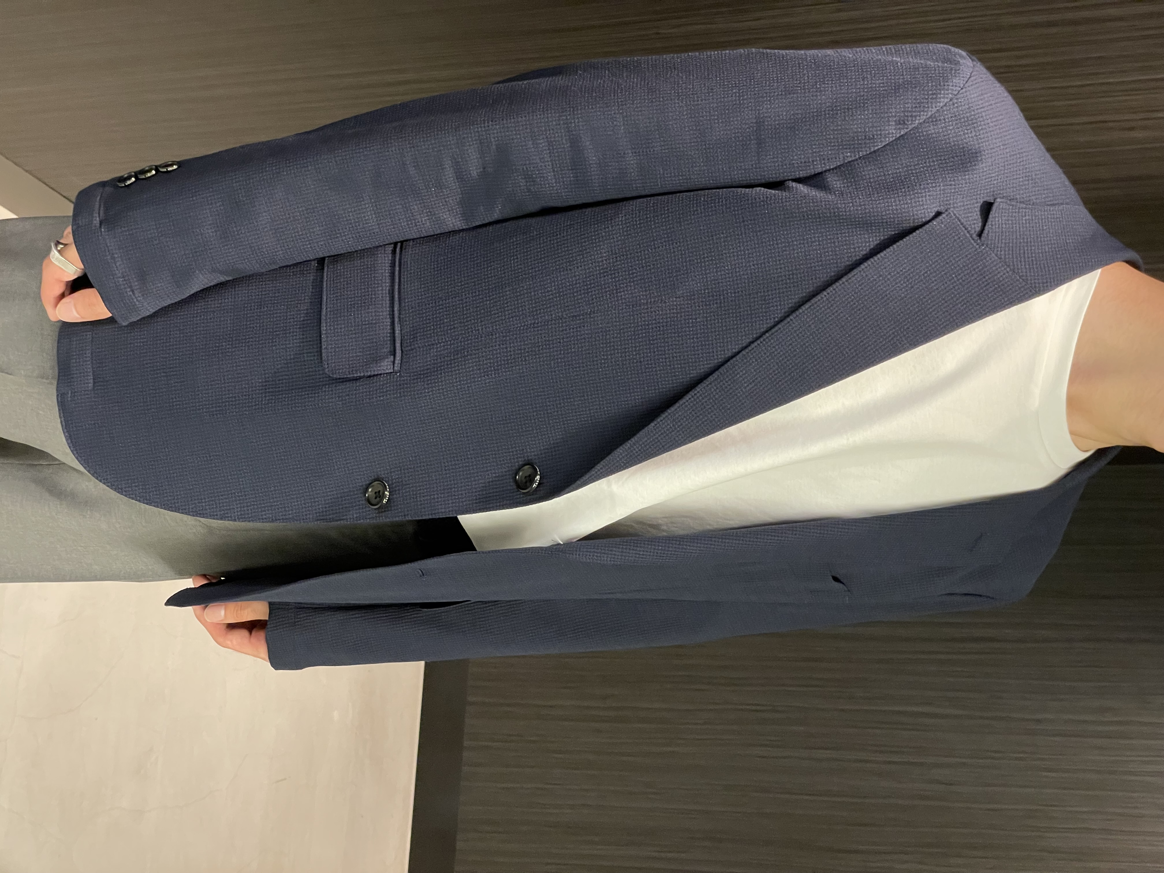 Okdさんの「TAKEO KIKUCHI｜【Begin5月号掲載/通気性】トリコットサッカー ジャケット」を使ったコーディネート
