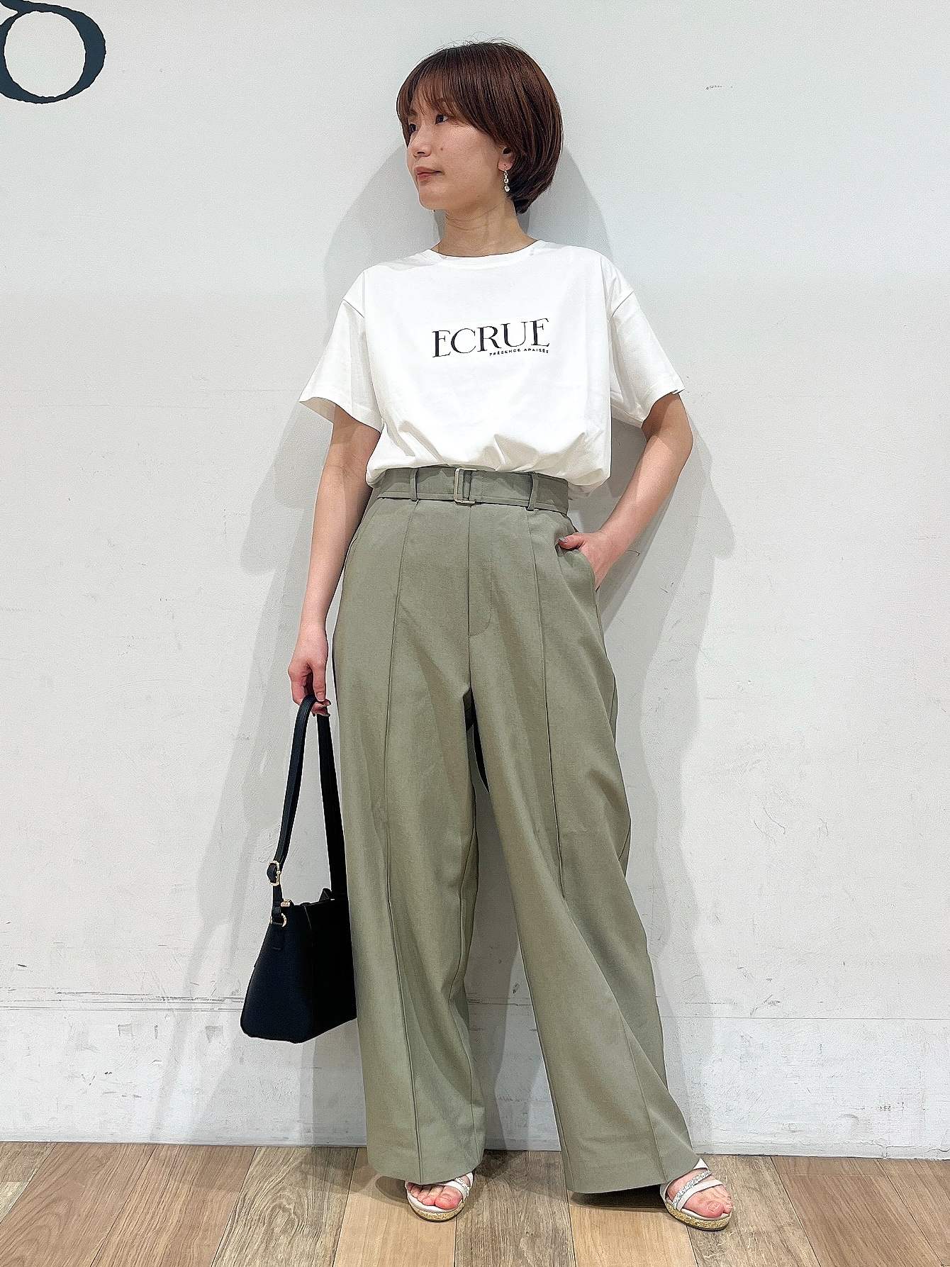 山さんさんの「grove｜【吸水速乾・通気性・洗える】衿付きハーフジャケット」を使ったコーディネート