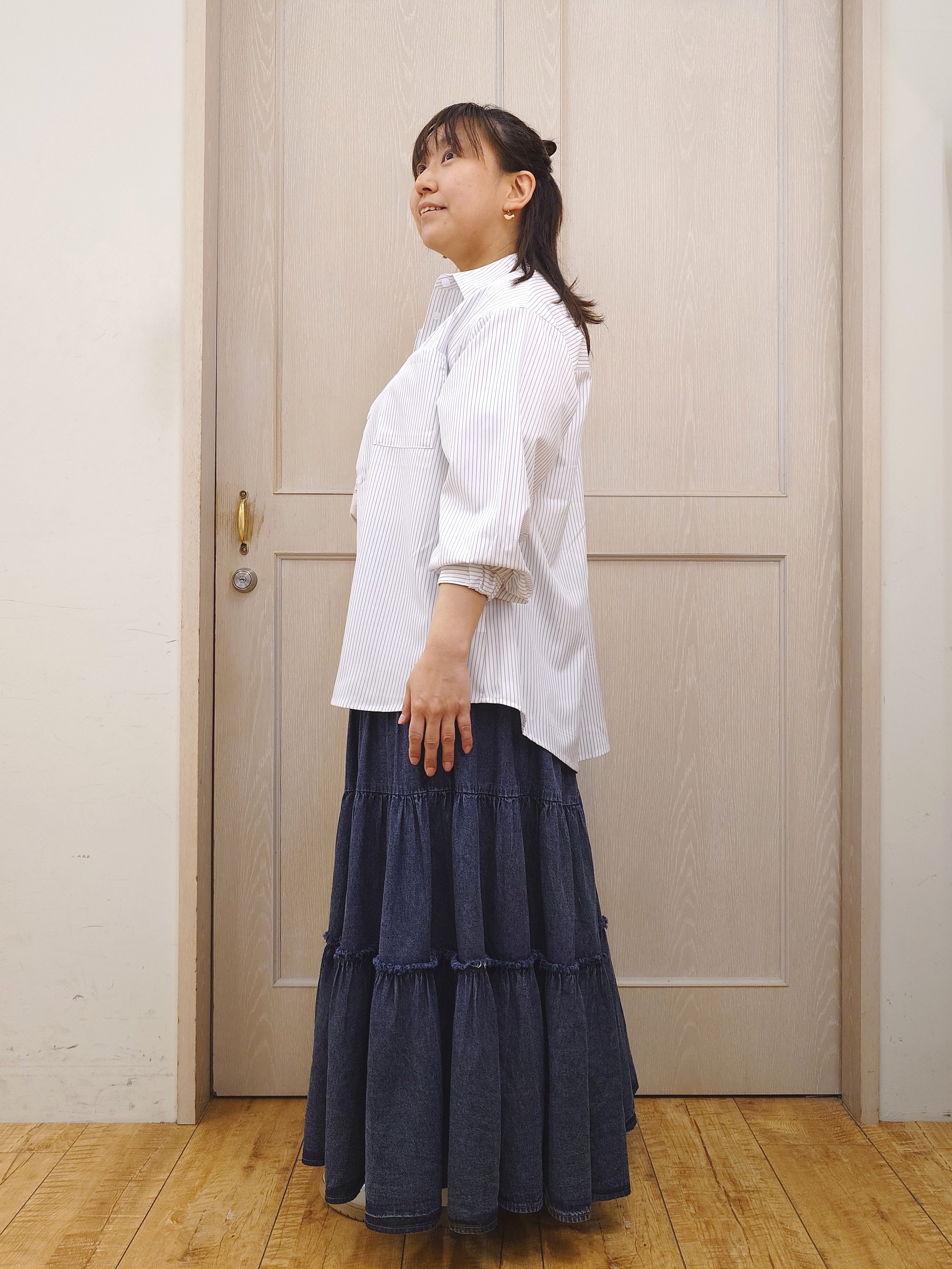 とろろさんの「SHOO･LA･RUE｜【UV/吸水速乾/洗濯後しわになりにくい】ラッシュガードにもなる ストライプシャツ」を使ったコーディネート