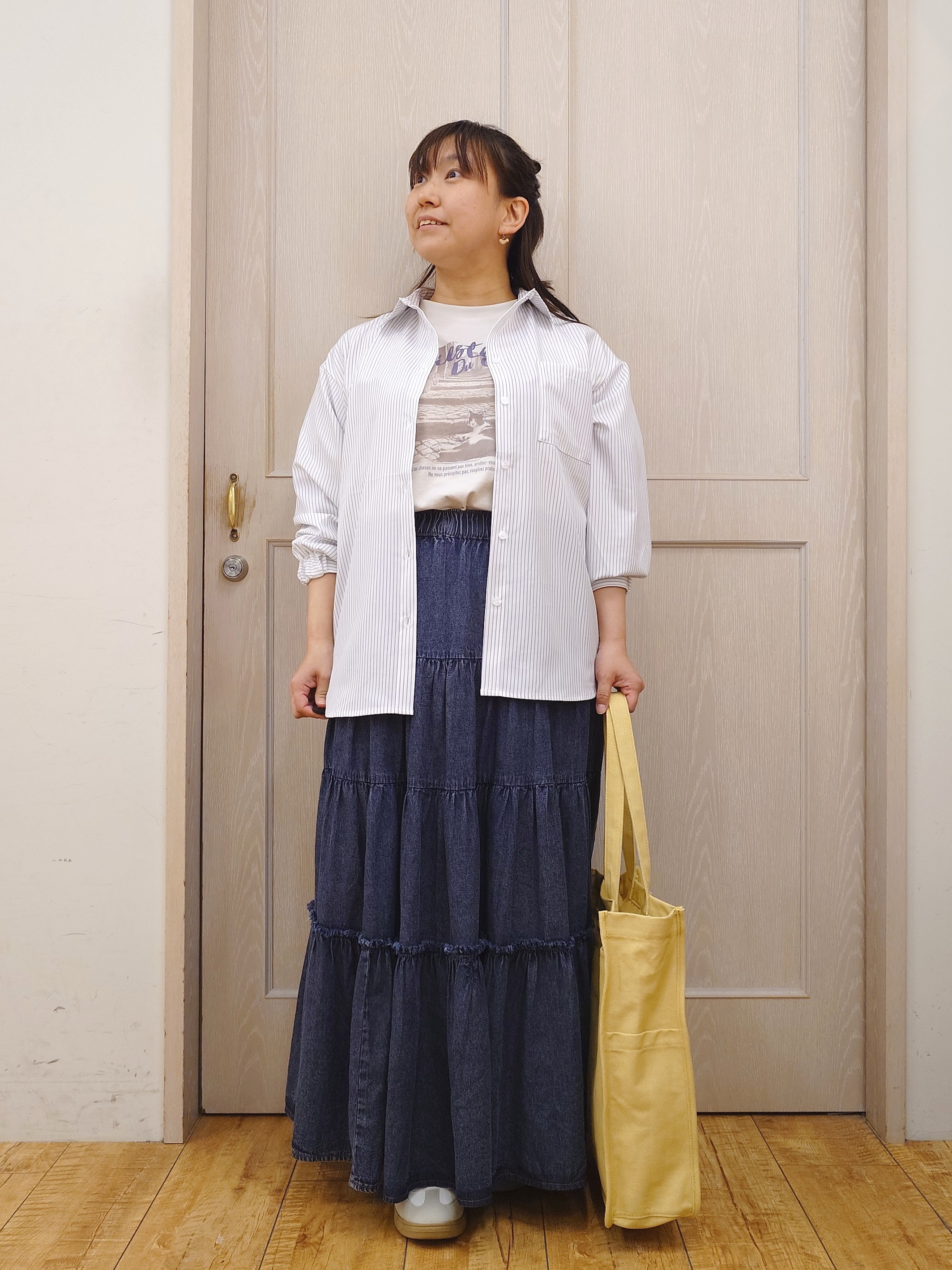 とろろさんの「SHOO･LA･RUE｜【UV/吸水速乾/洗濯後しわになりにくい】ラッシュガードにもなる ストライプシャツ」を使ったコーディネート
