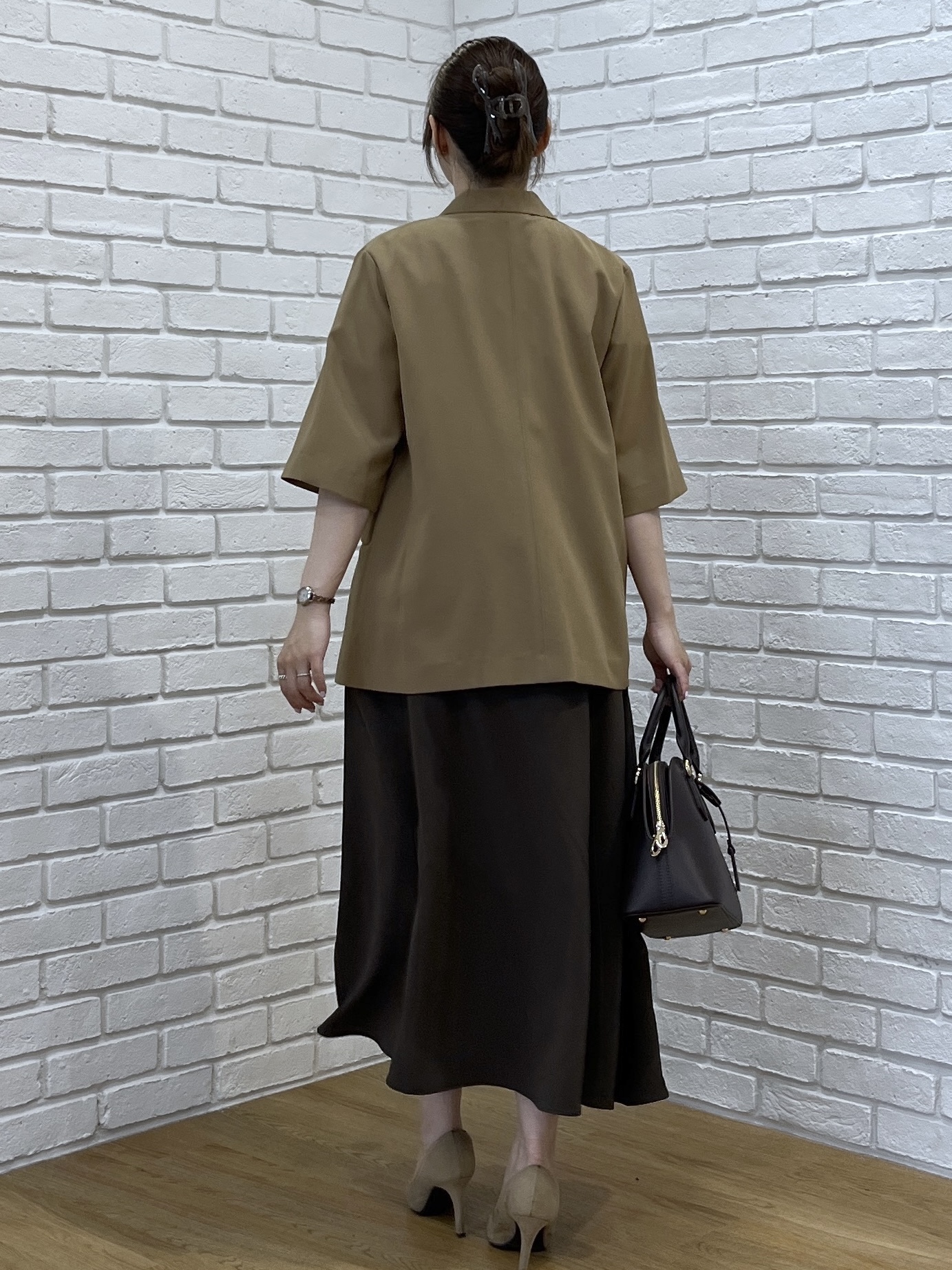 Saekoさんの「UNTITLED｜【秋の通勤羽織/セットアップ可/UVカット】エアリークール半袖ジャケット」を使ったコーディネート