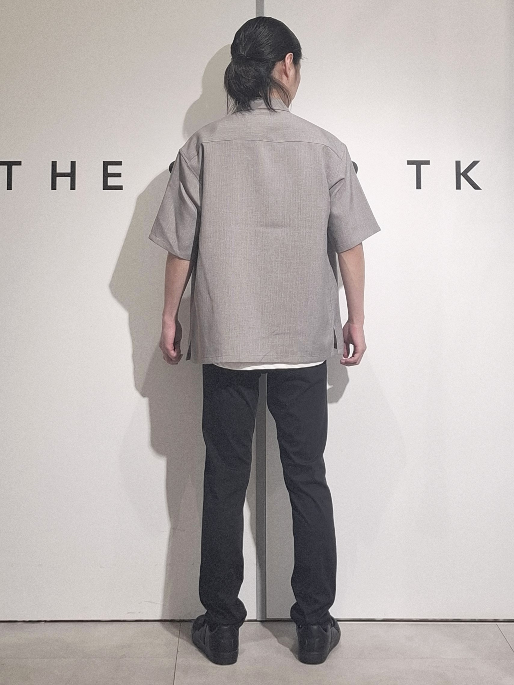 葵さんの「THE SHOP TK｜【LINO FINE】 リネンライク半袖シャツ UVカット／イージーケア／吸水速乾／洗濯機OK／セッ」を使ったコーディネート