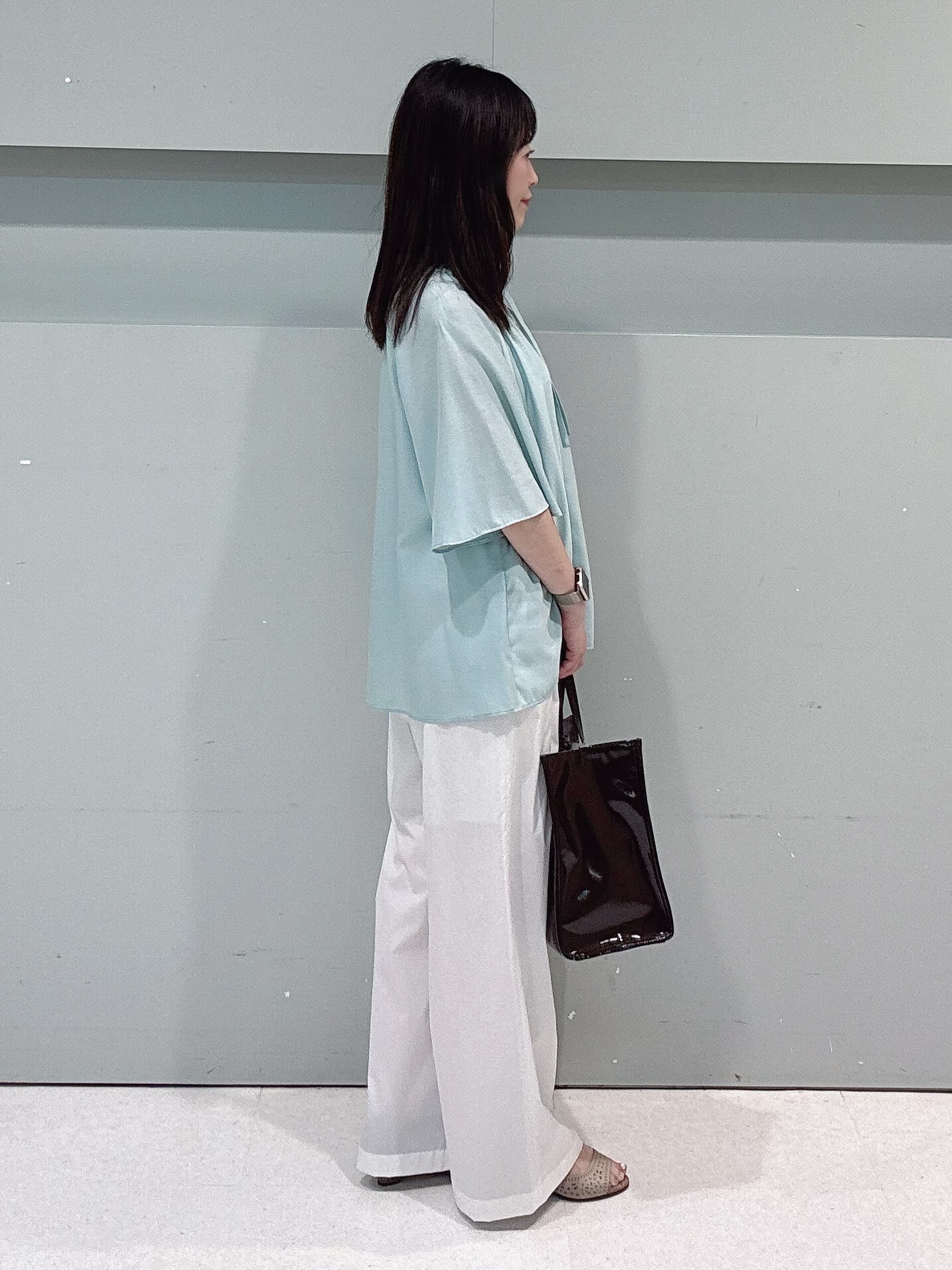 makiさんの「UNTITLED｜【シアー/首元フリル】シルキーシフォンブラウス」を使ったコーディネート