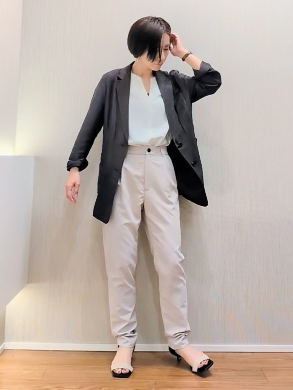 ミズタさんの「UNTITLED｜◆【程よいシアー感/洗える】エアリーバイオジャケット」を使ったコーディネート