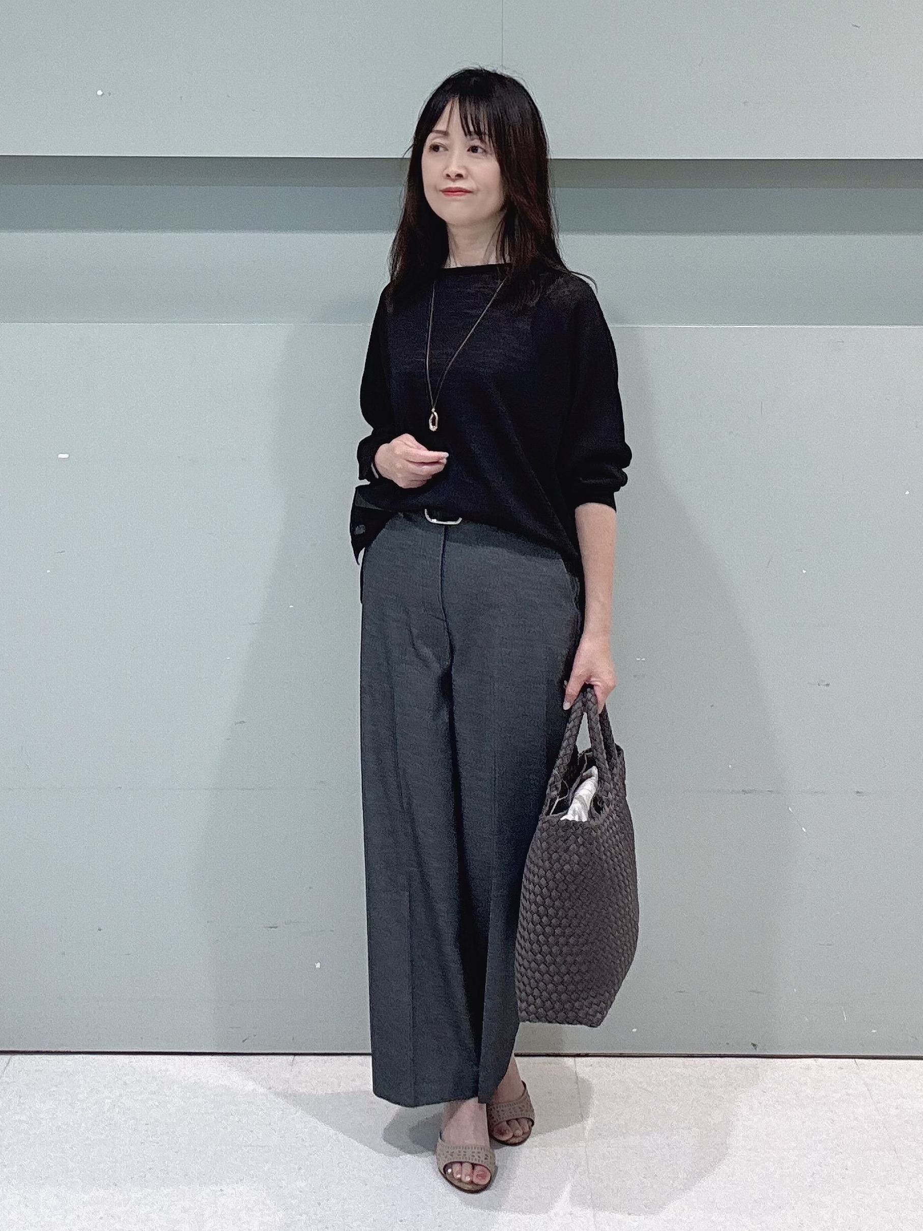 makiさんの「UNTITLED｜【ゆったり/リラクシー】リネンボートネックプルオーバー」を使ったコーディネート