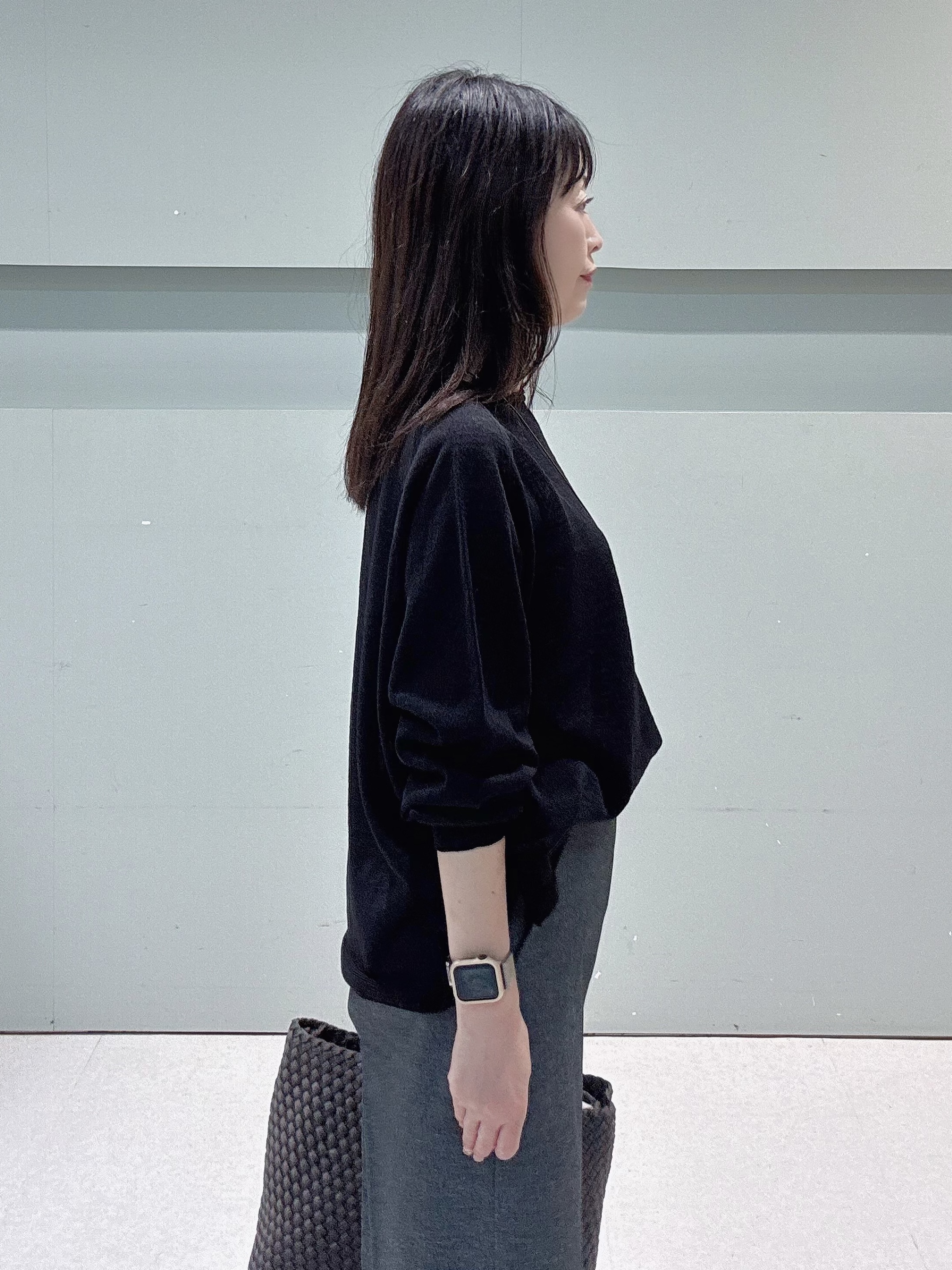 makiさんの「UNTITLED｜【ゆったり/リラクシー】リネンボートネックプルオーバー」を使ったコーディネート