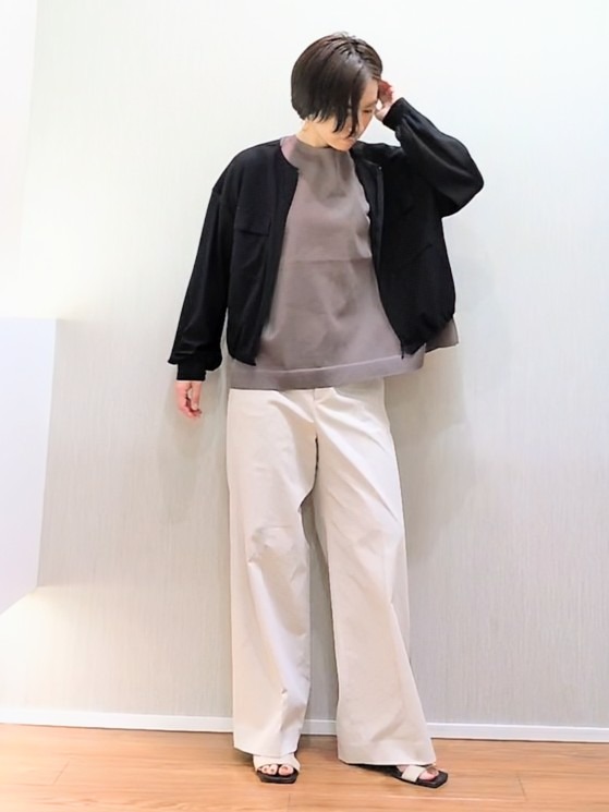 ミズタさんの「UNTITLED｜◆【洗える】シアーブルゾン」を使ったコーディネート