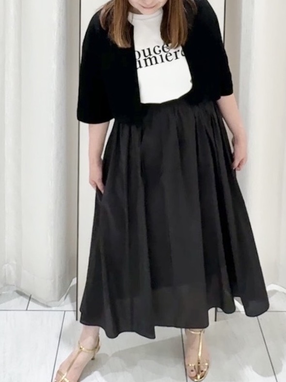 ʏᴜᴋɪᴋᴏさんの「UNTITLED｜◆【ストレッチ性/洗える】短丈ニットカーディガン」を使ったコーディネート