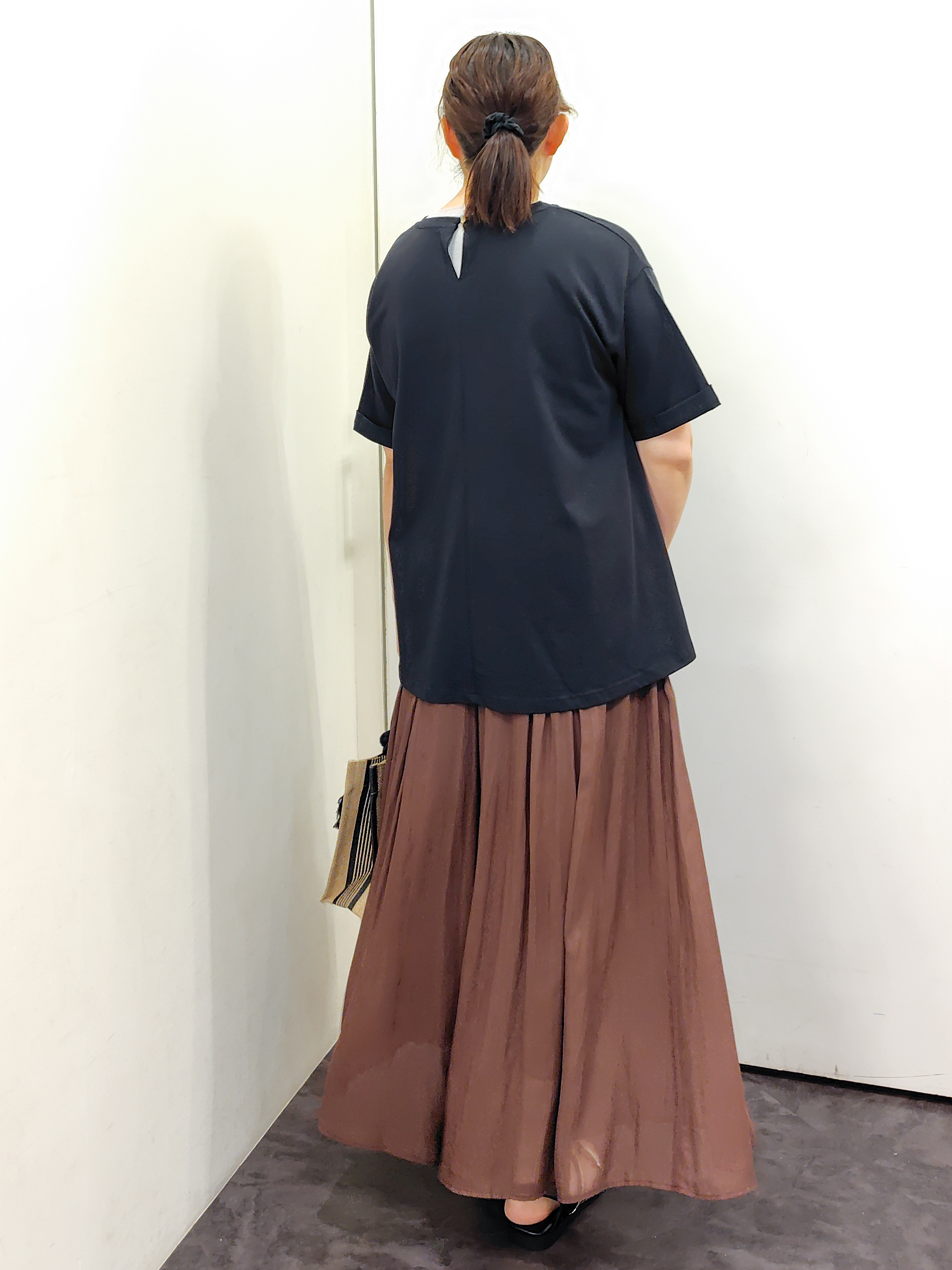 こんちゃんさんの「grove｜【遮熱／吸水速乾／UVカット】フレアシルエットTシャツ」を使ったコーディネート