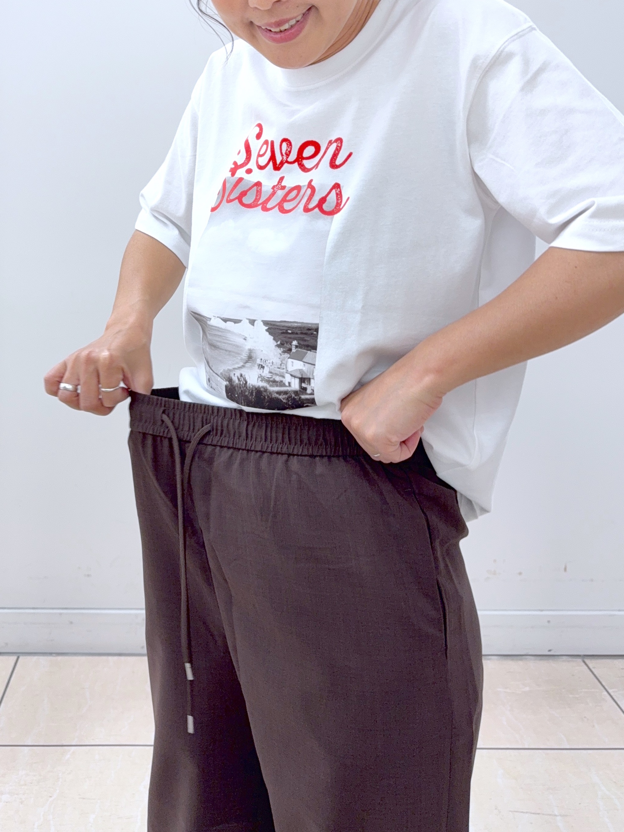 Osawaさんの「Dessin｜【ユニセックス/洗える】オーガニックロゴTシャツ」を使ったコーディネート