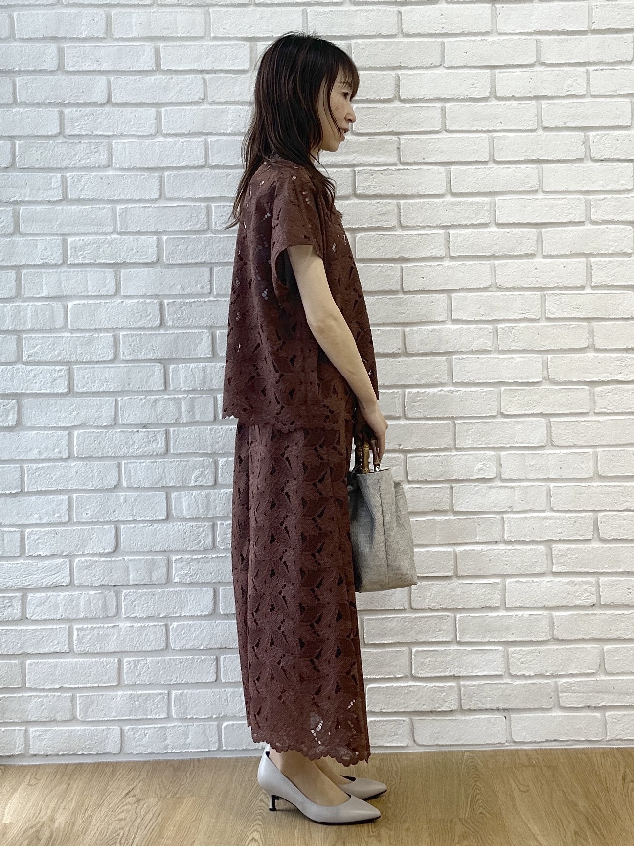 Miwaさんの「UNTITLED｜【セットアップ可/品のある透け感】リーフレースブラウス」を使ったコーディネート