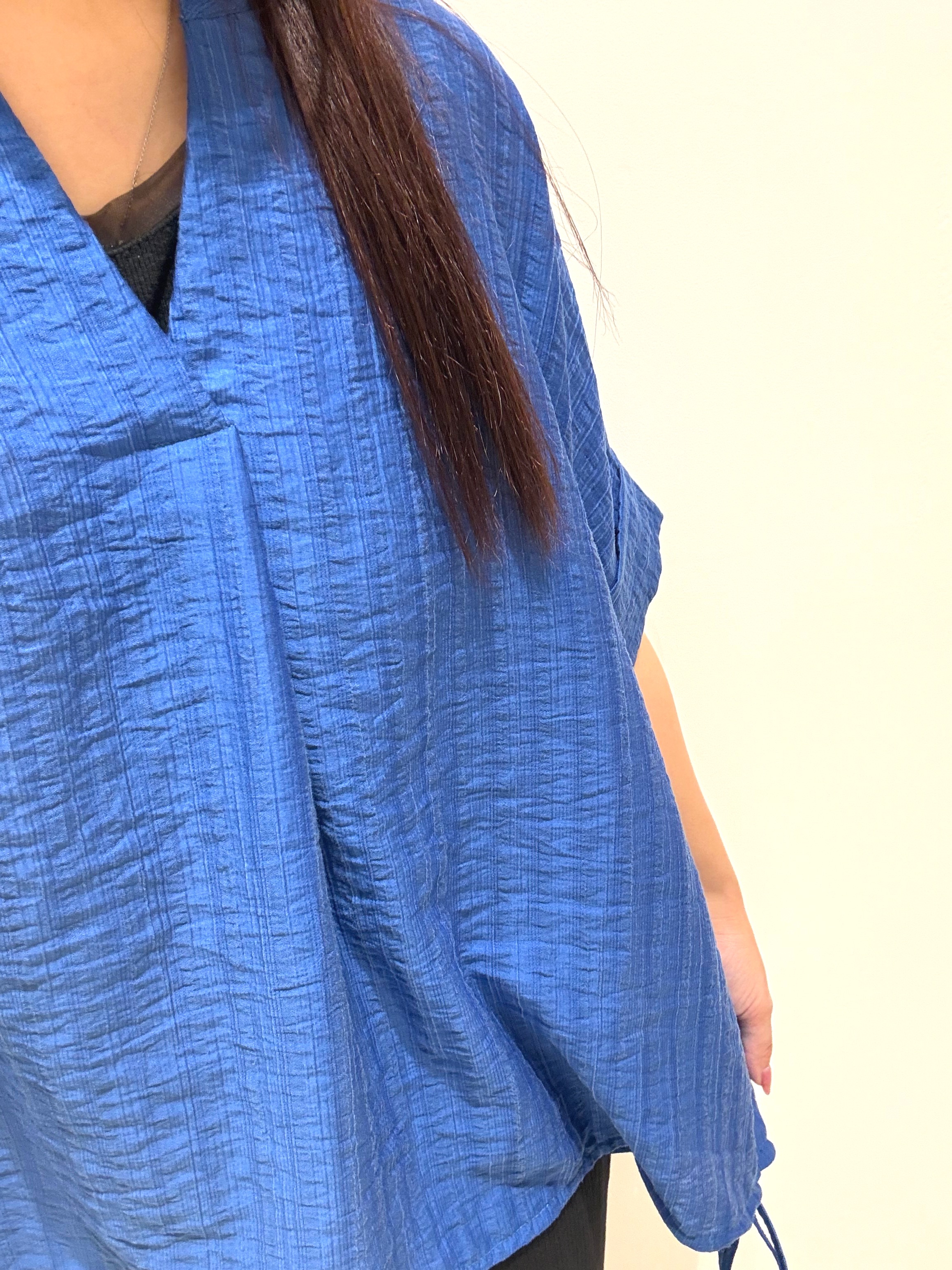 nanaさんの「SHOO･LA･RUE｜【高レビュー/体型カバー】インせず着られる スキッパー裾リボンブラウス」を使ったコーディネート