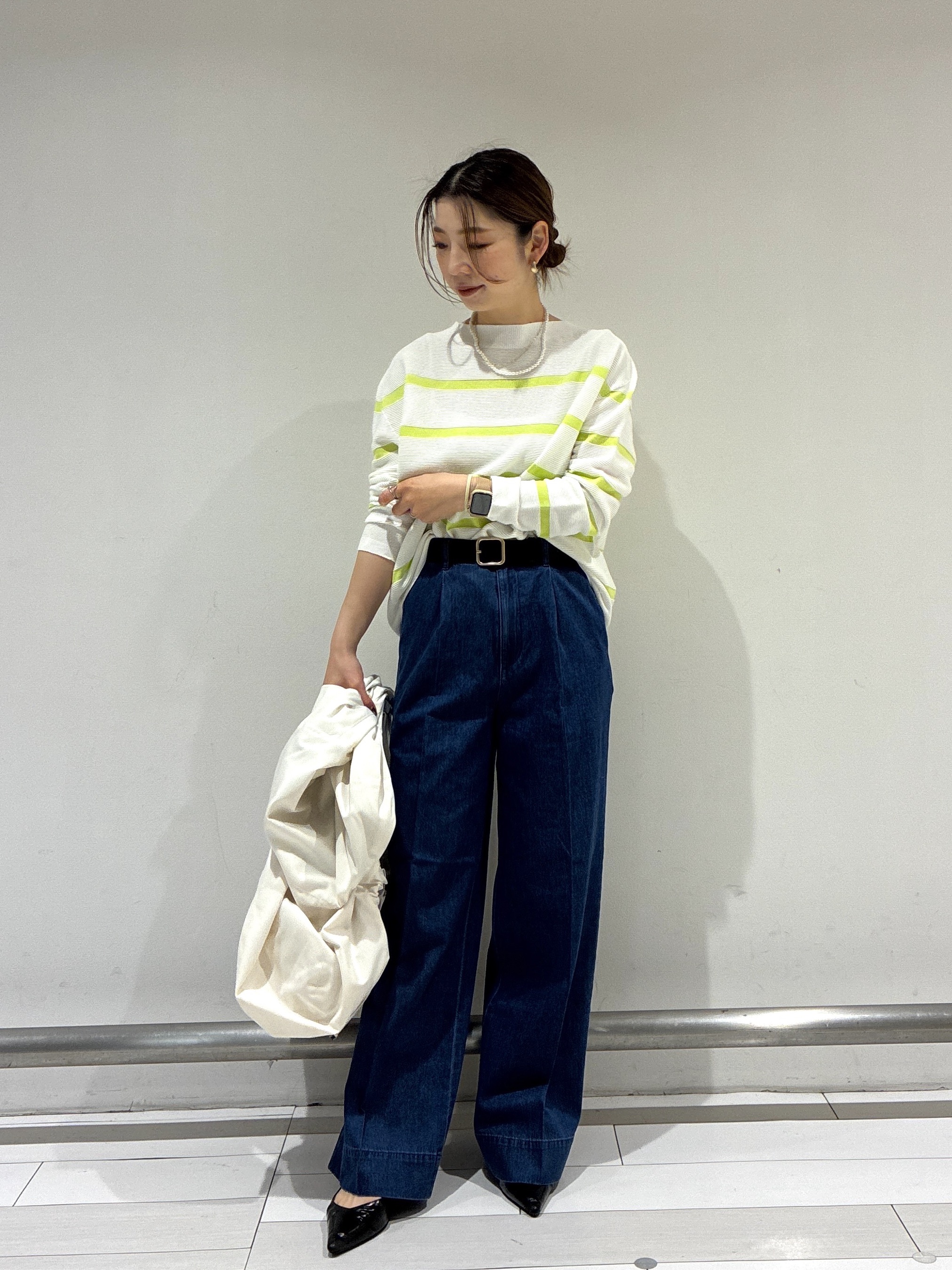 Rinさんの「UNTITLED｜◆【セットアップ可/ワイド】ライトウェイトデニムパンツ」を使ったコーディネート
