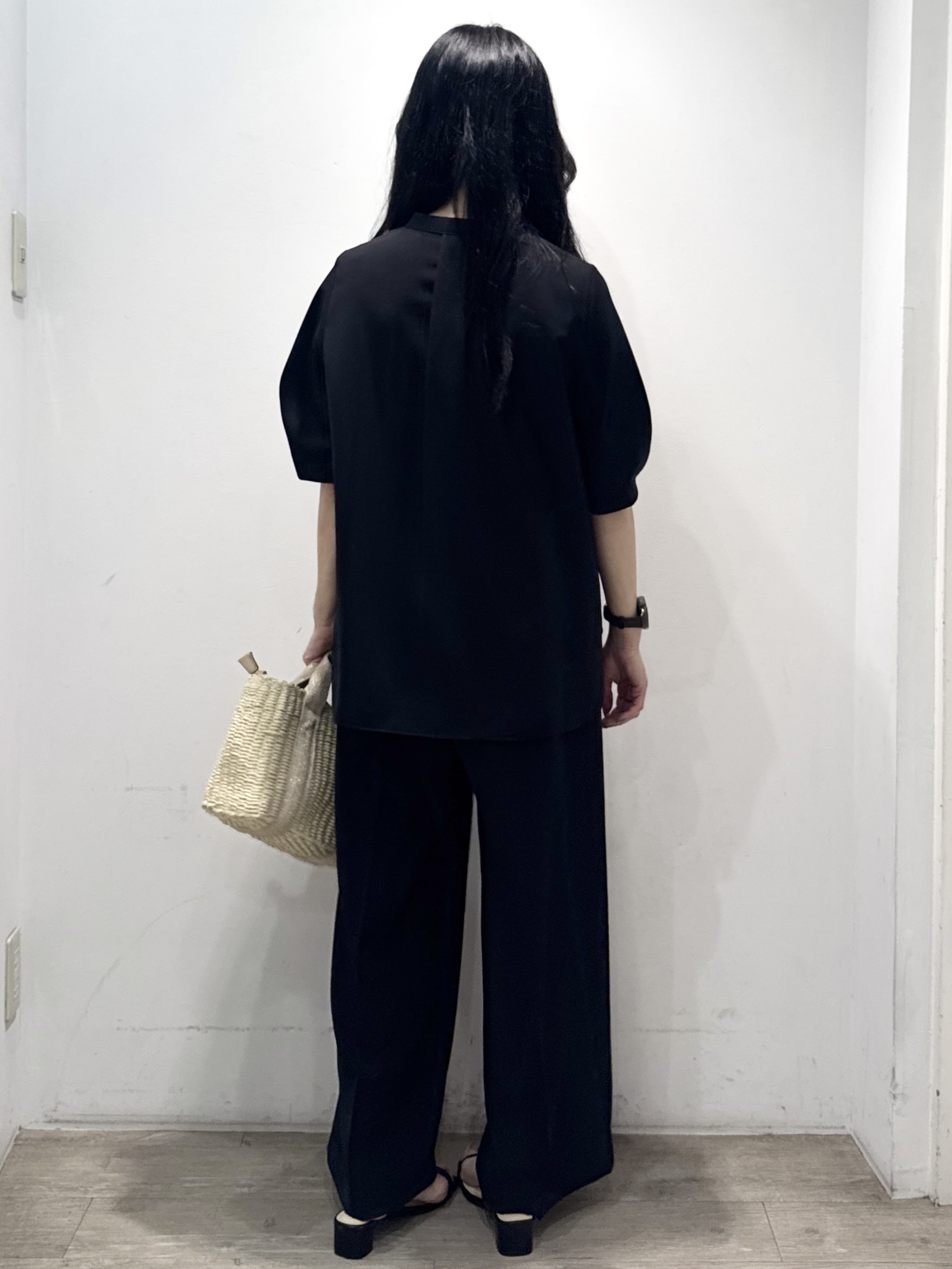 yuicciさんの「OPAQUE.CLIP｜【ストレッチ／防シワ／洗濯機OK】タックスリーブブラウス《SS～LL／6col／セットアップ可》」を使ったコーディネート