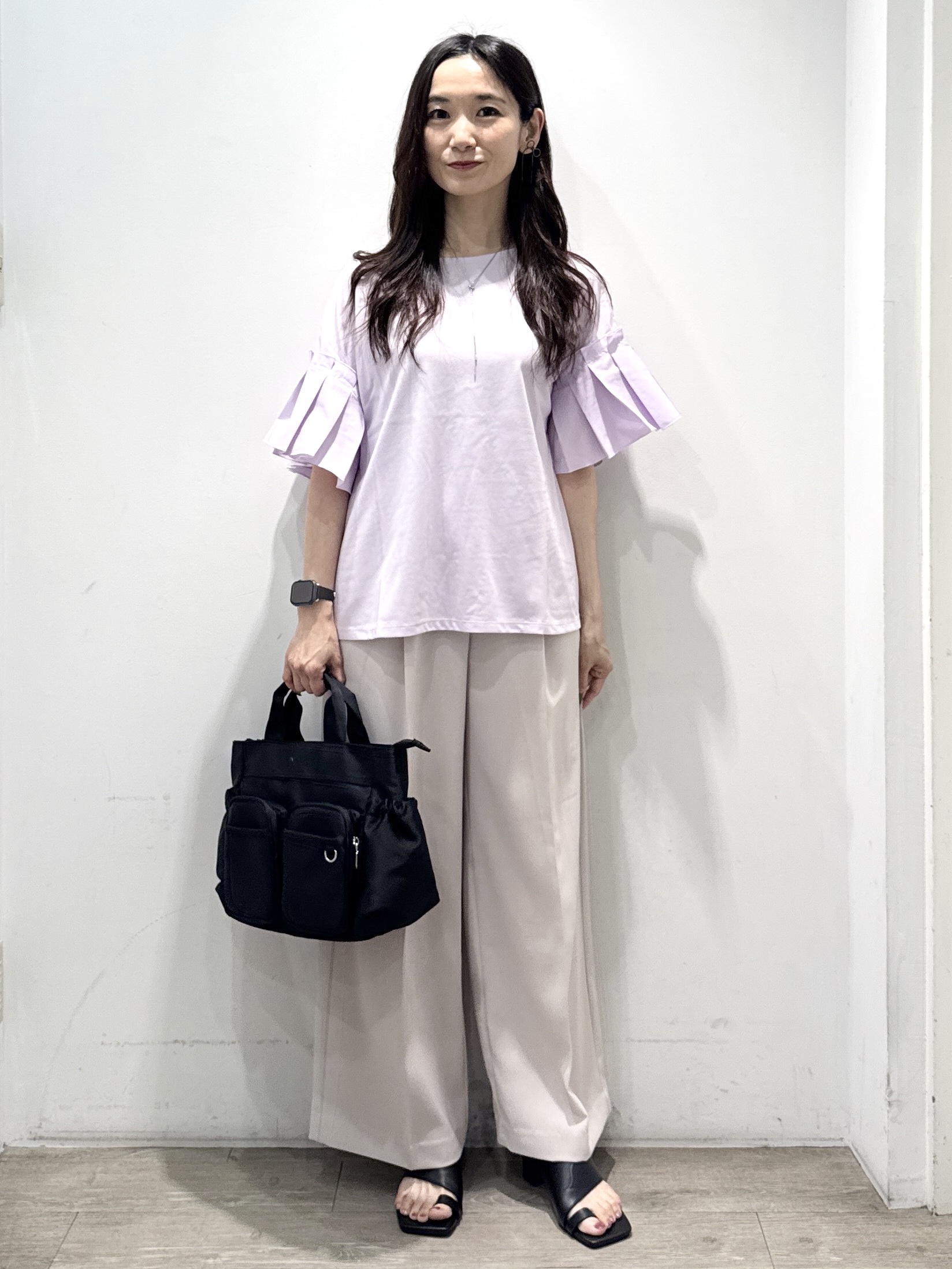 yuicciさんの「OPAQUE.CLIP｜【接触冷感】タックスリーブカットソー《洗濯機OK》」を使ったコーディネート