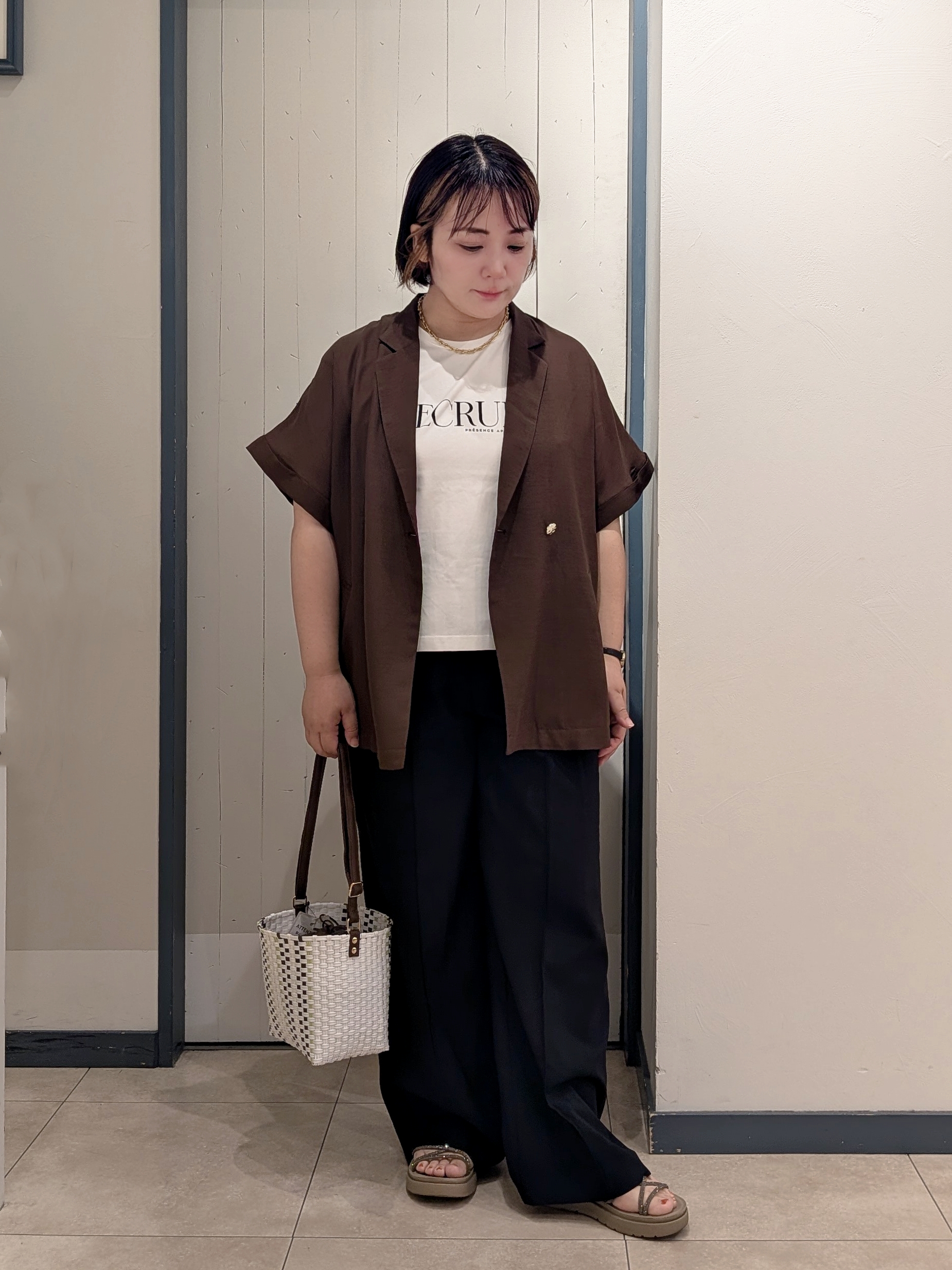 yukikaさんの「grove｜【洗濯機OK/SETUP可】シワになりにくいハーフスリーブジャケット」を使ったコーディネート