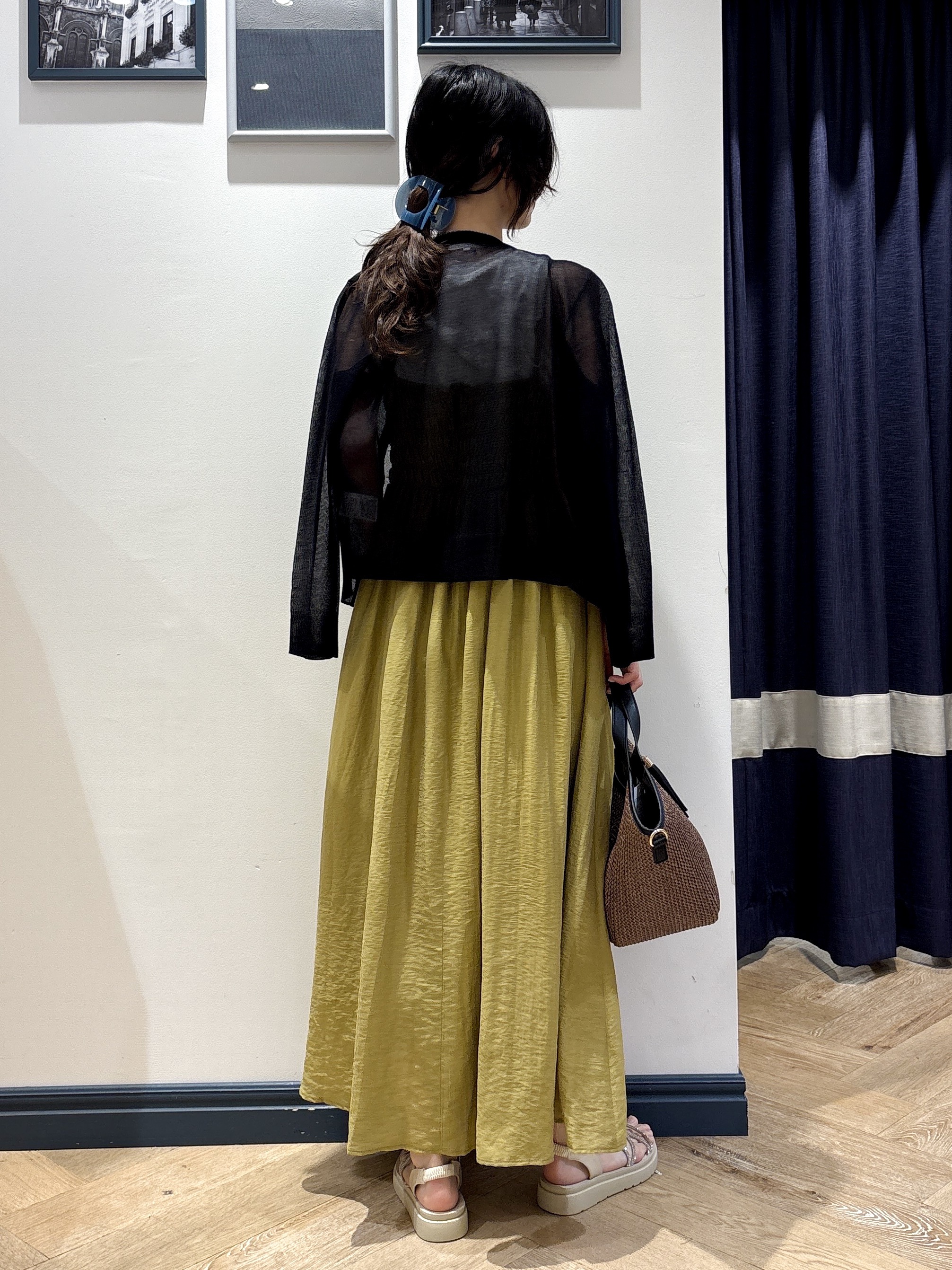 ayakaさんの「grove｜高評価！【洗える/名品】大人の透け感、シアーカーディガン」を使ったコーディネート