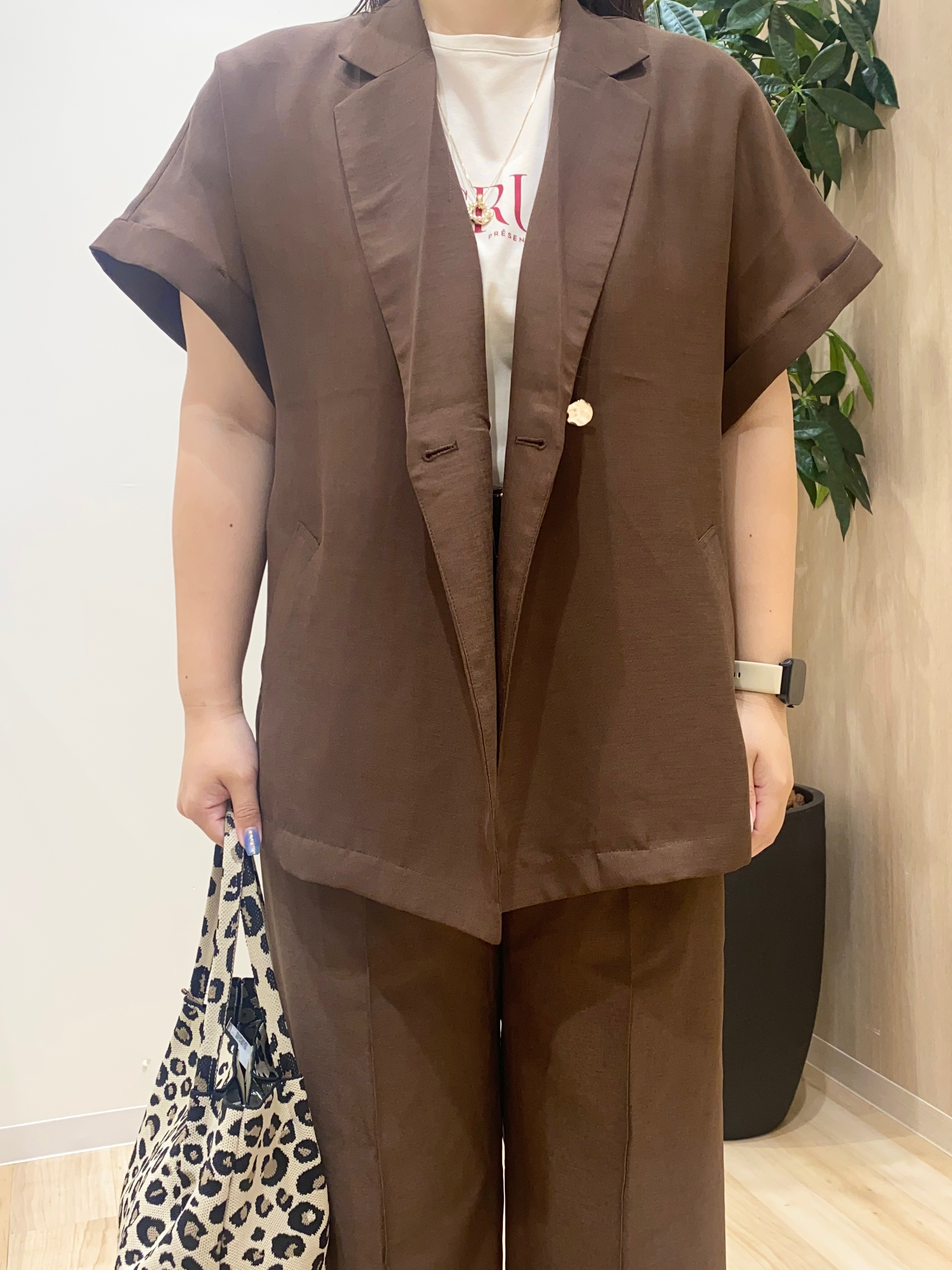 HANAさんの「grove｜【洗濯機OK/SETUP可】シワになりにくいハーフスリーブジャケット」を使ったコーディネート