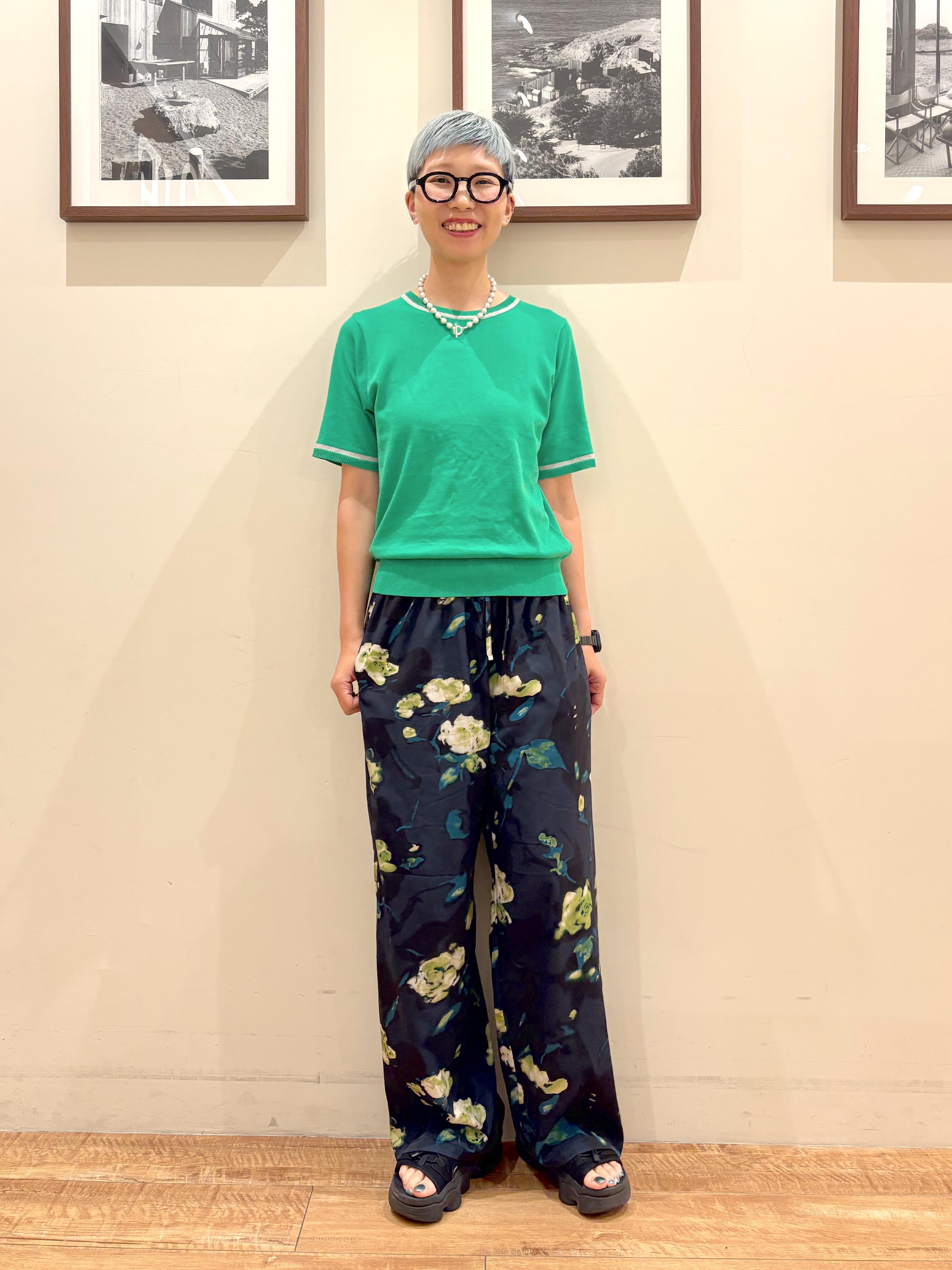 Ayumiさんの「SHOO･LA･RUE｜【S-LL/洗濯機可】夏に使える 程よい透け感のシアーブルゾン」を使ったコーディネート
