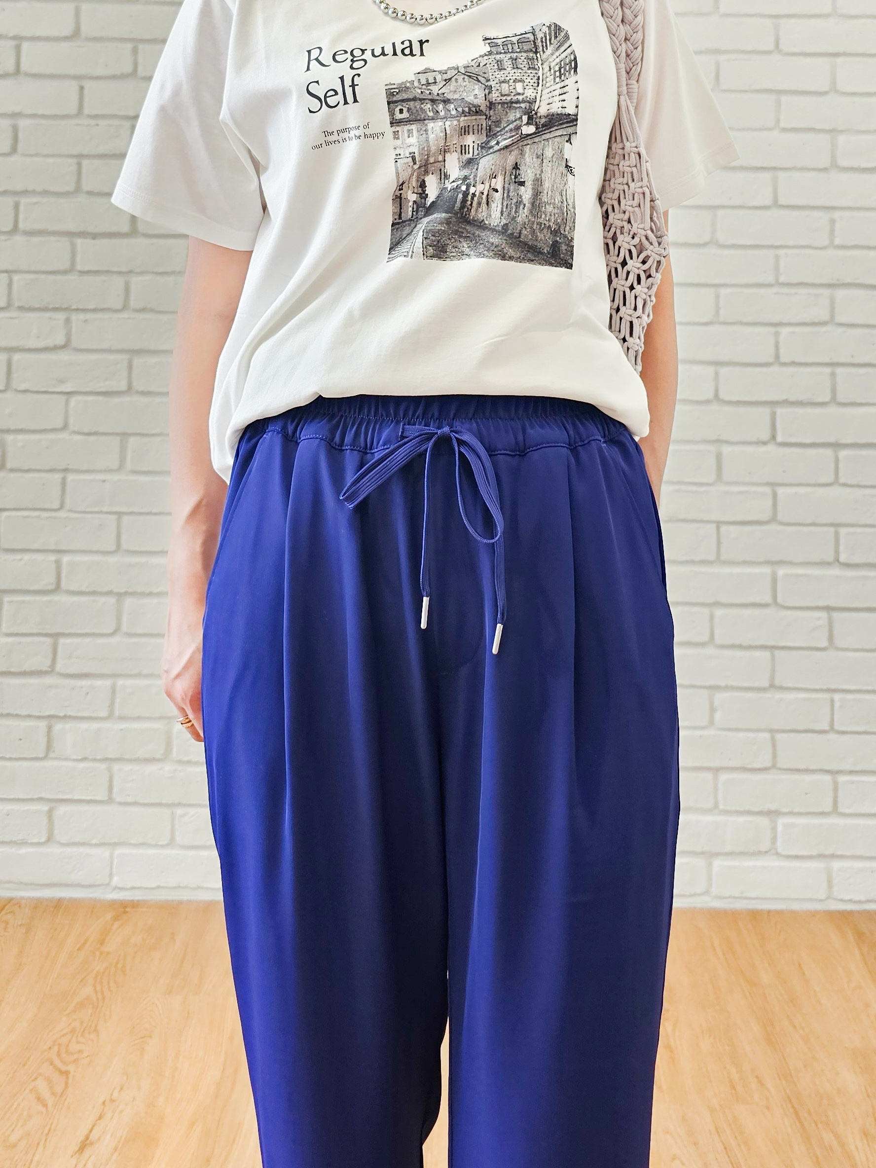 ゆゆさんの「SHOO･LA･RUE｜【S-LL/洗濯機可】大人のベーシックカラープリントTシャツ」を使ったコーディネート