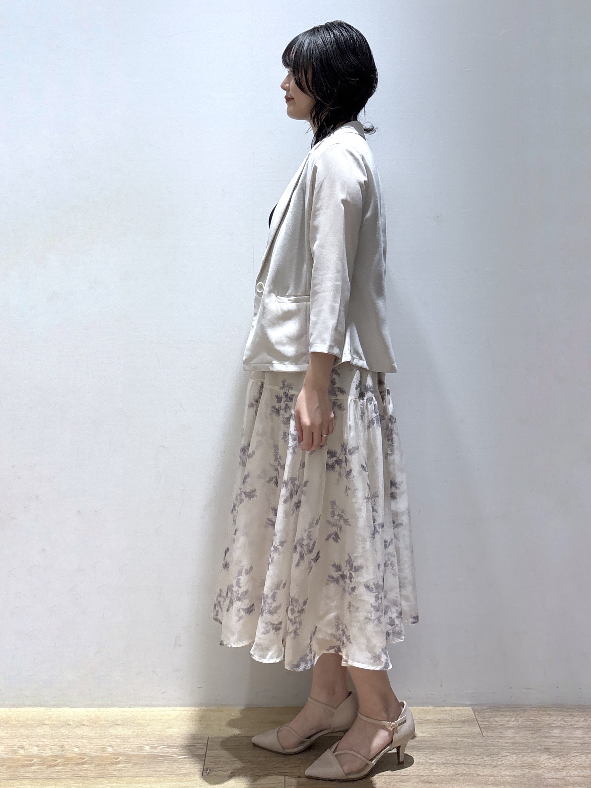 mizukiさんの「index｜【接触冷感／防シワ】ひんやり7分袖テーラードジャケット《洗濯機OK》」を使ったコーディネート