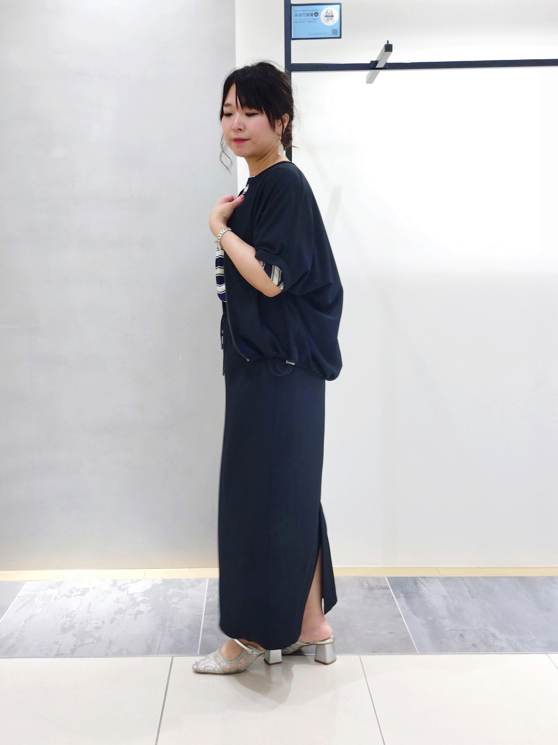 TOMOMIさんの「INDIVI｜【着る日傘】Iラインドロストスカート」を使ったコーディネート
