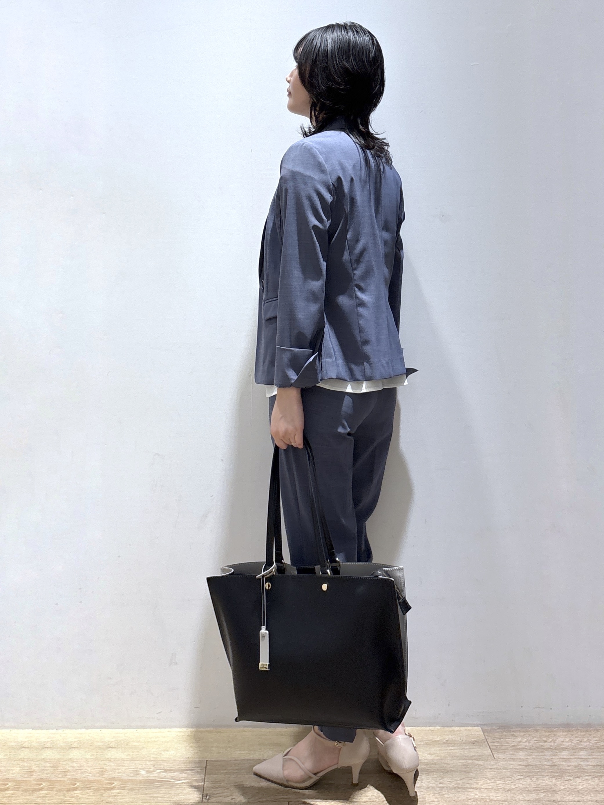 mizukiさんの「index｜【接触冷感／吸水速乾】セットアップ対応ストレッチテーラードジャケット《イージーアイロン／洗濯機OK／」を使ったコーディネート