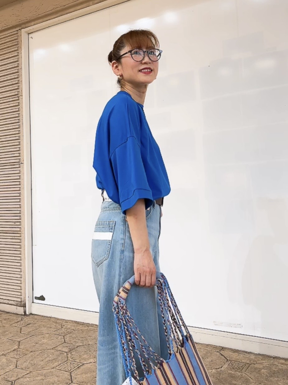 Yasucoさんの「Dessin｜【体型カバー】美光沢カットソーボクシーシルエット」を使ったコーディネート