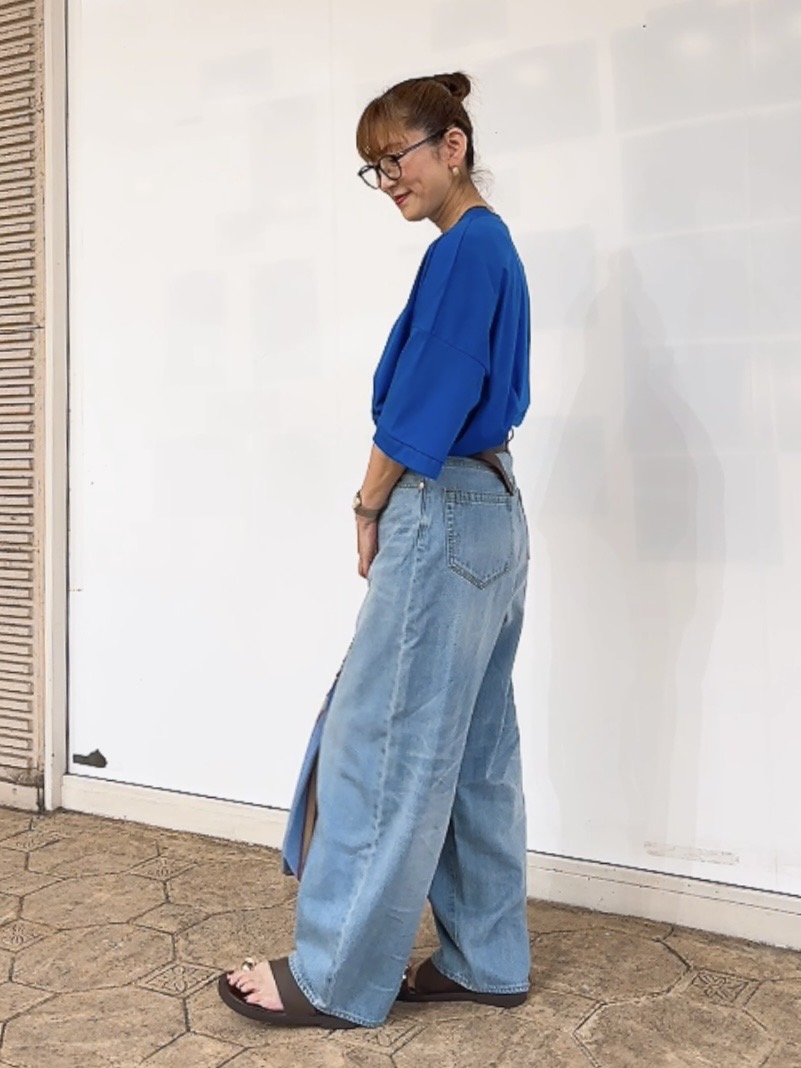 Yasucoさんの「Dessin｜【体型カバー】美光沢カットソーボクシーシルエット」を使ったコーディネート