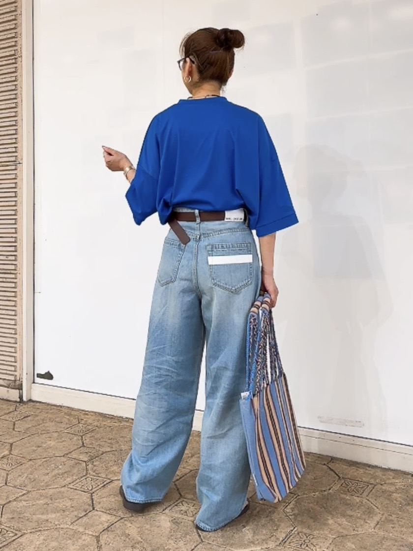 Yasucoさんの「Dessin｜【体型カバー】美光沢カットソーボクシーシルエット」を使ったコーディネート