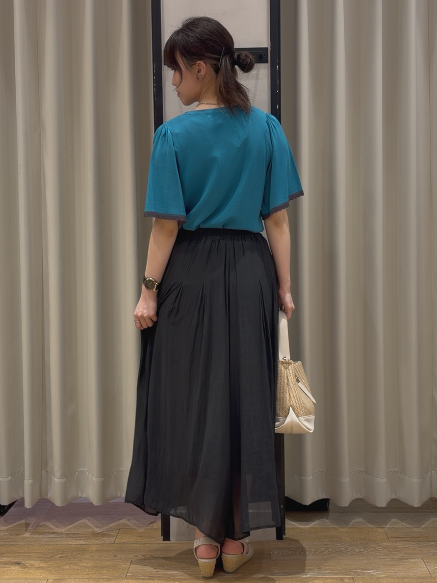 RUKAさんの「grove｜高評価！【シリーズ累計36万枚！名品ニット】やわらかドライタッチ スカラップスリーブニット」を使ったコーディネート