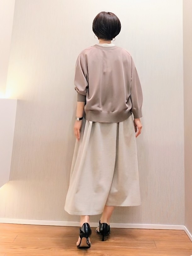 ミズタさんの「UNTITLED｜【UV/接触冷感/遮熱/通気性】スラブバンドカラーワンピース」を使ったコーディネート