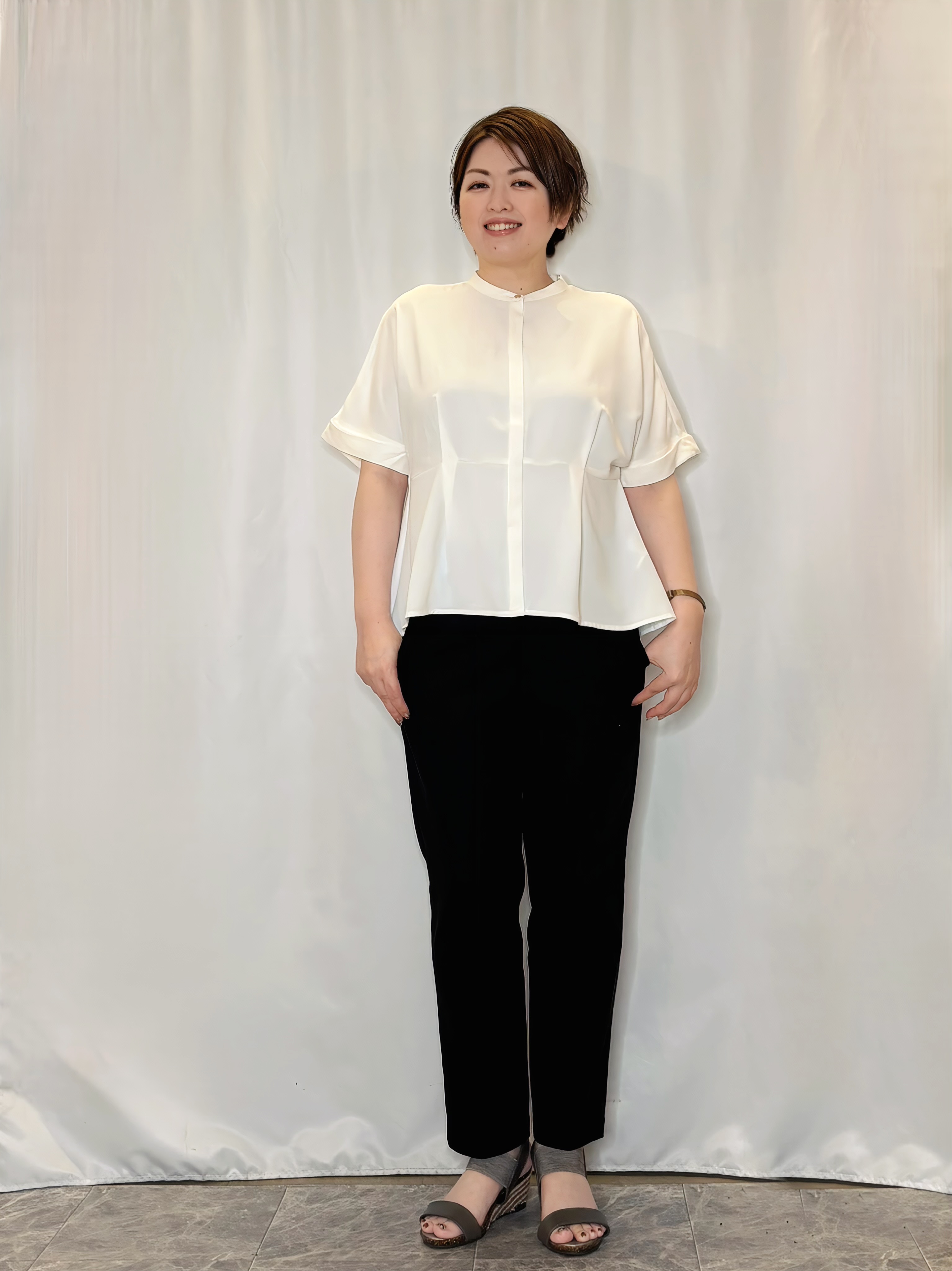 たみさんの「SHOO･LA･RUE｜【洗濯機可/S-LL】オンにもオフにも マルチに使えるボタンレスカーディガン」を使ったコーディネート