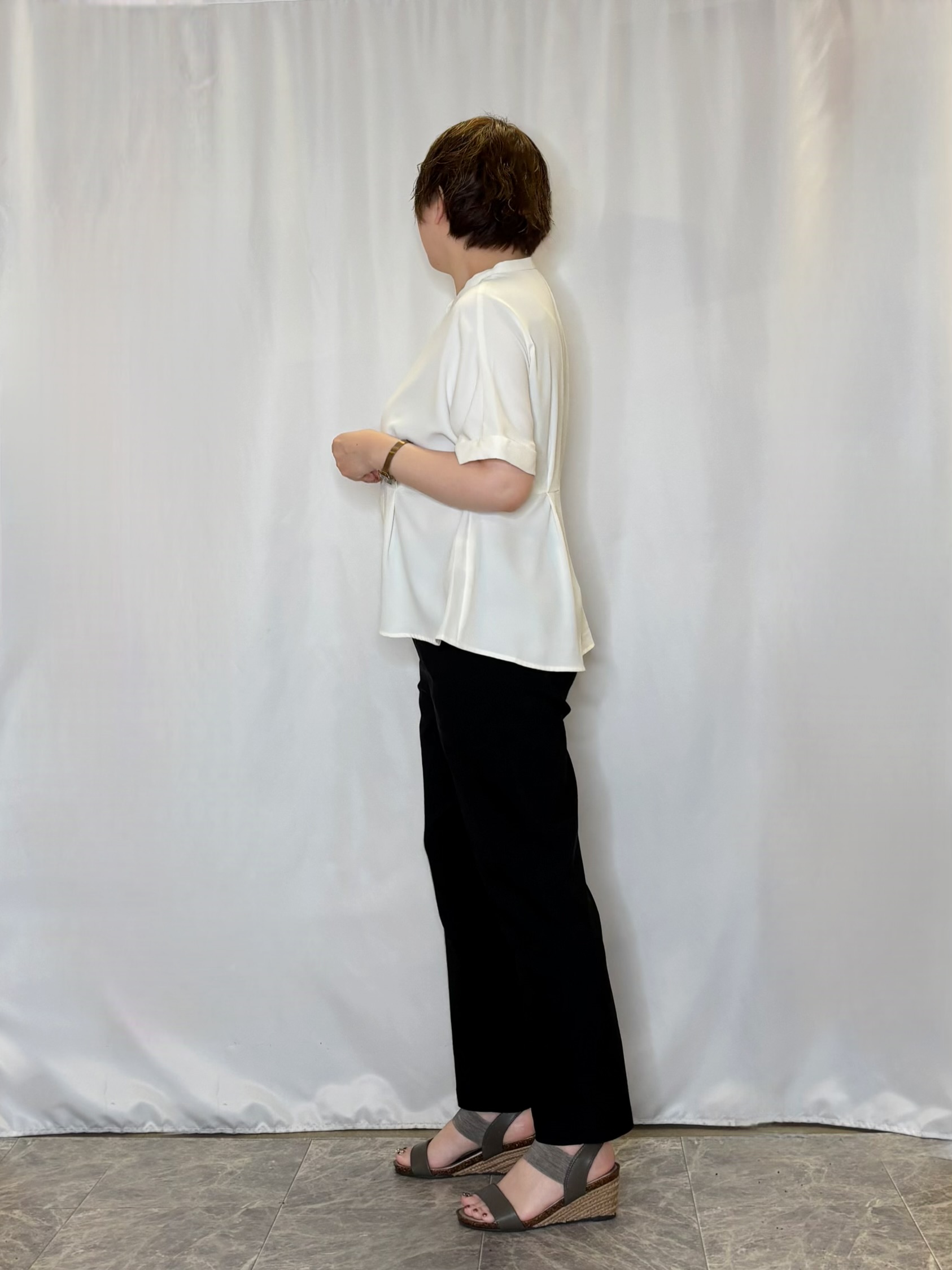 たみさんの「SHOO･LA･RUE｜【洗濯機可/S-LL】オンにもオフにも マルチに使えるボタンレスカーディガン」を使ったコーディネート