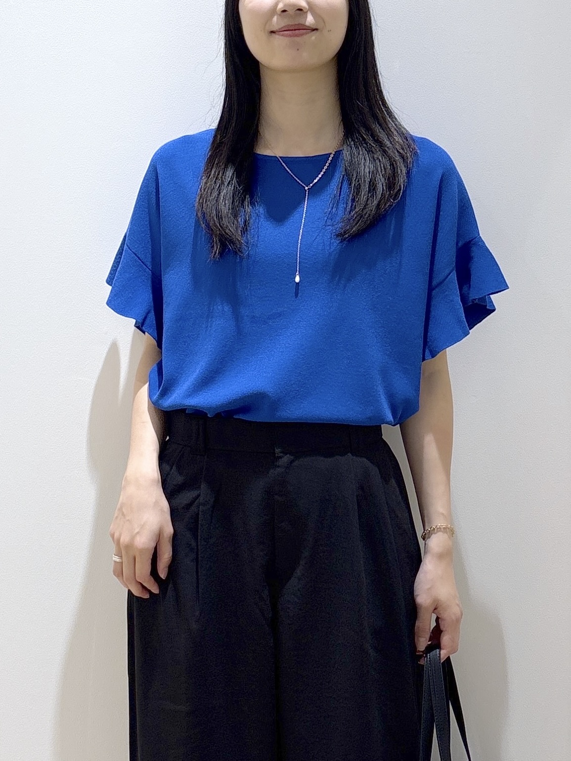 sachikoさんの「OPAQUE.CLIP｜【UV／遮熱性】フリルスリーブニット《7col／洗濯機OK》」を使ったコーディネート