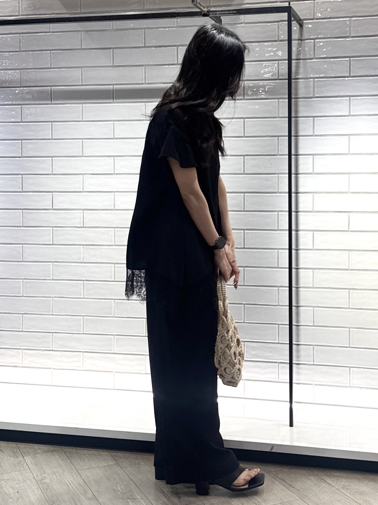 yuicciさんの「OPAQUE.CLIP｜裾レース スキッパーブラウス【洗濯機OK】」を使ったコーディネート